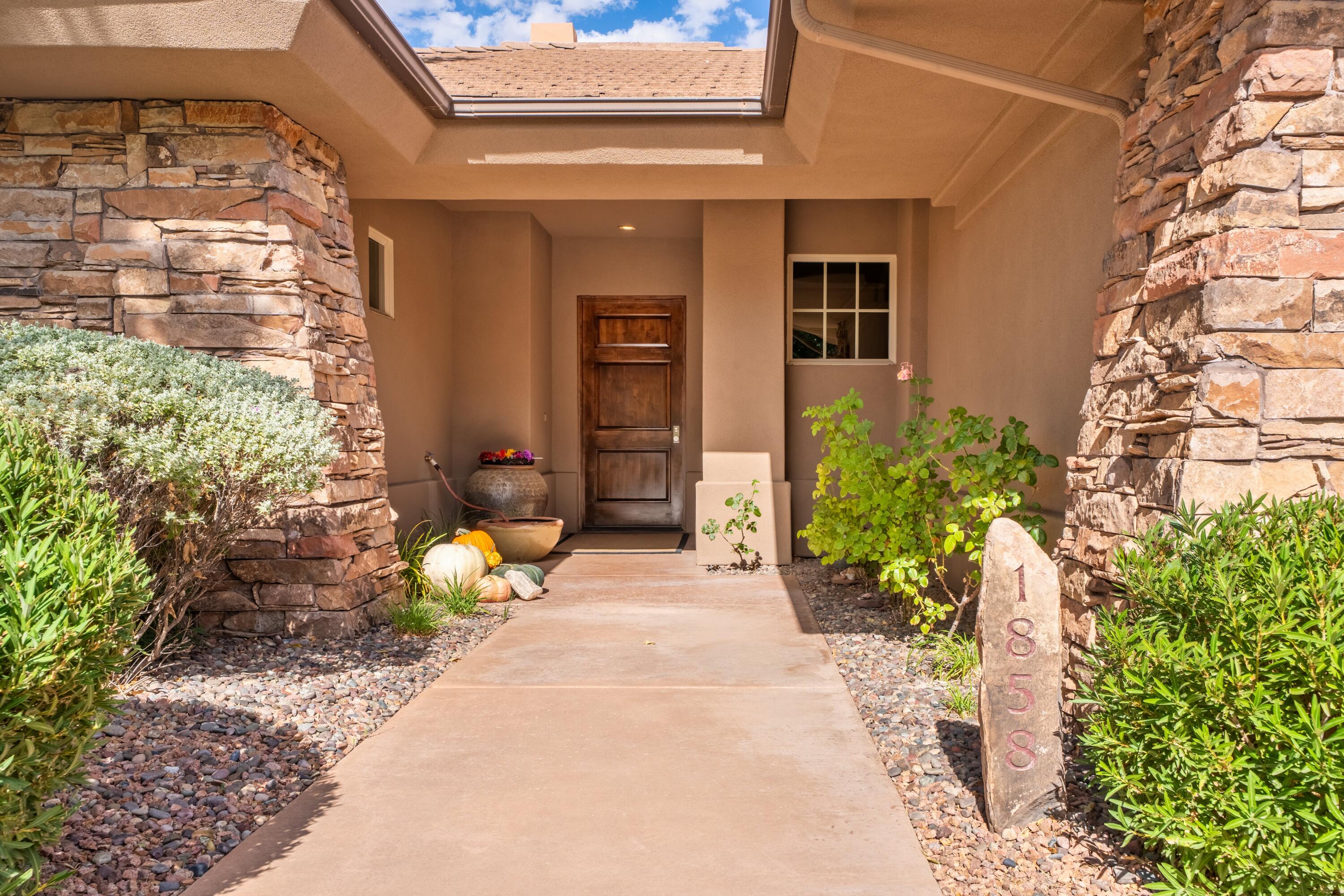 STONEBROOK - Residential