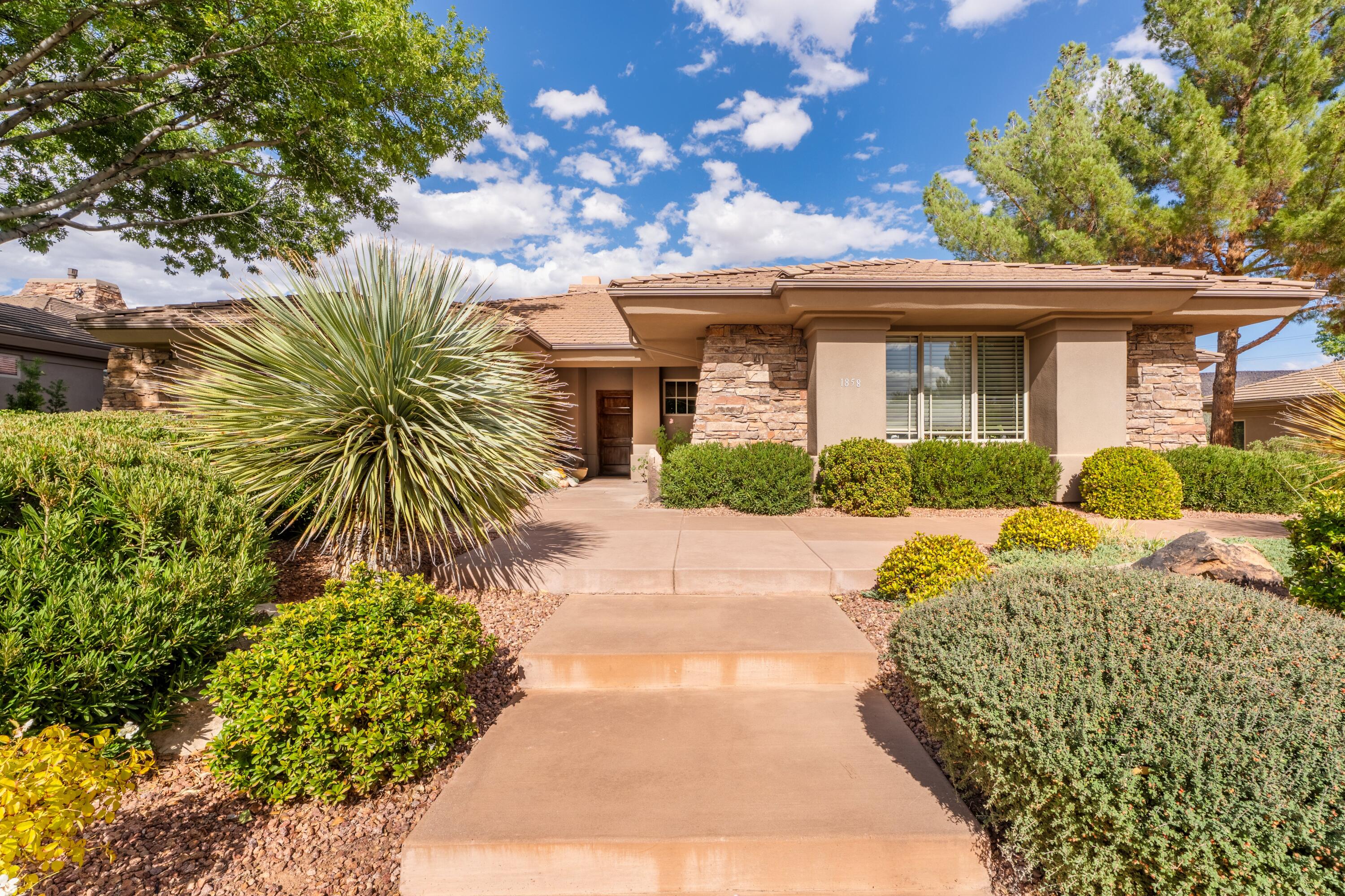 STONEBROOK - Residential