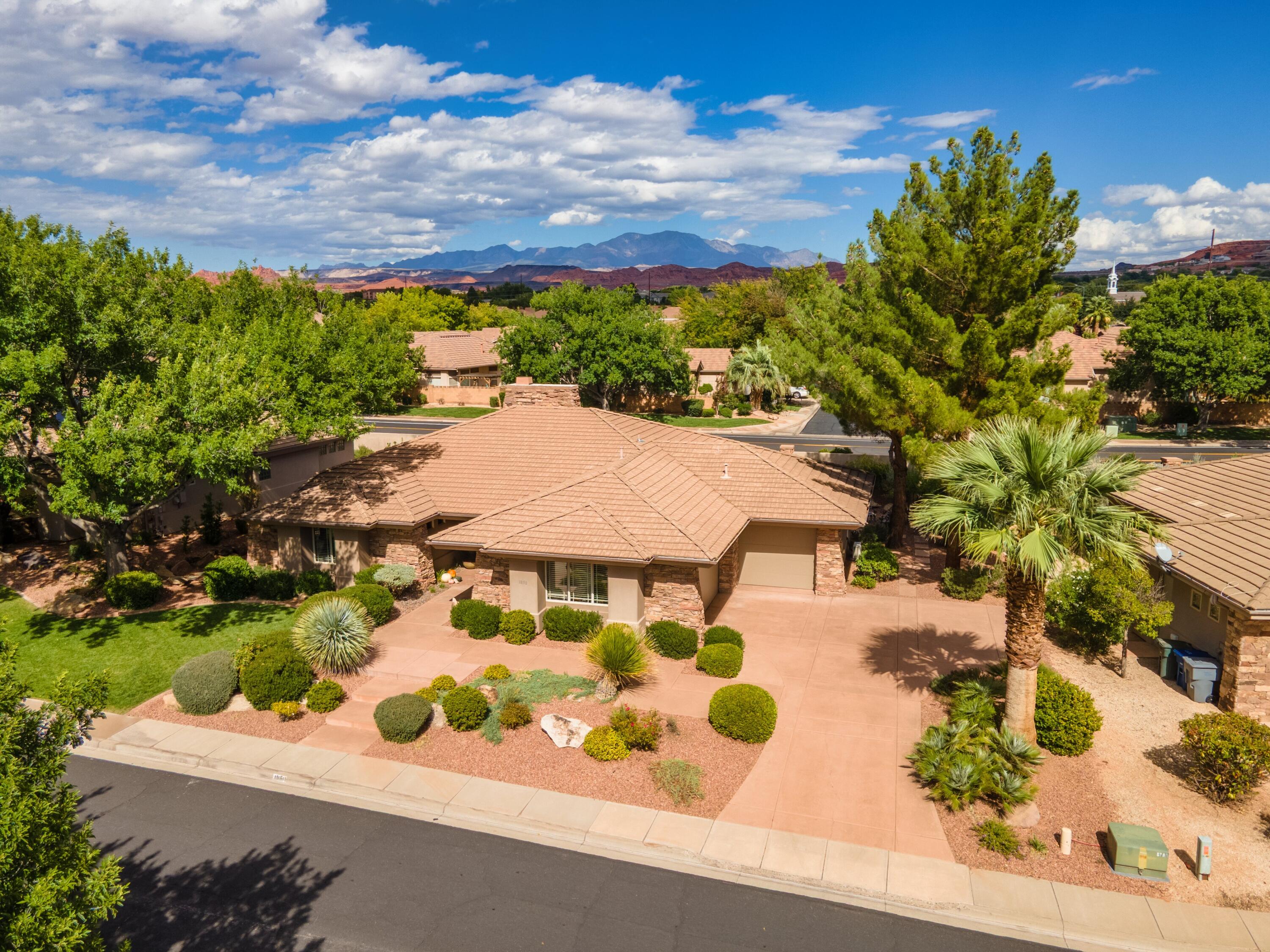 STONEBROOK - Residential