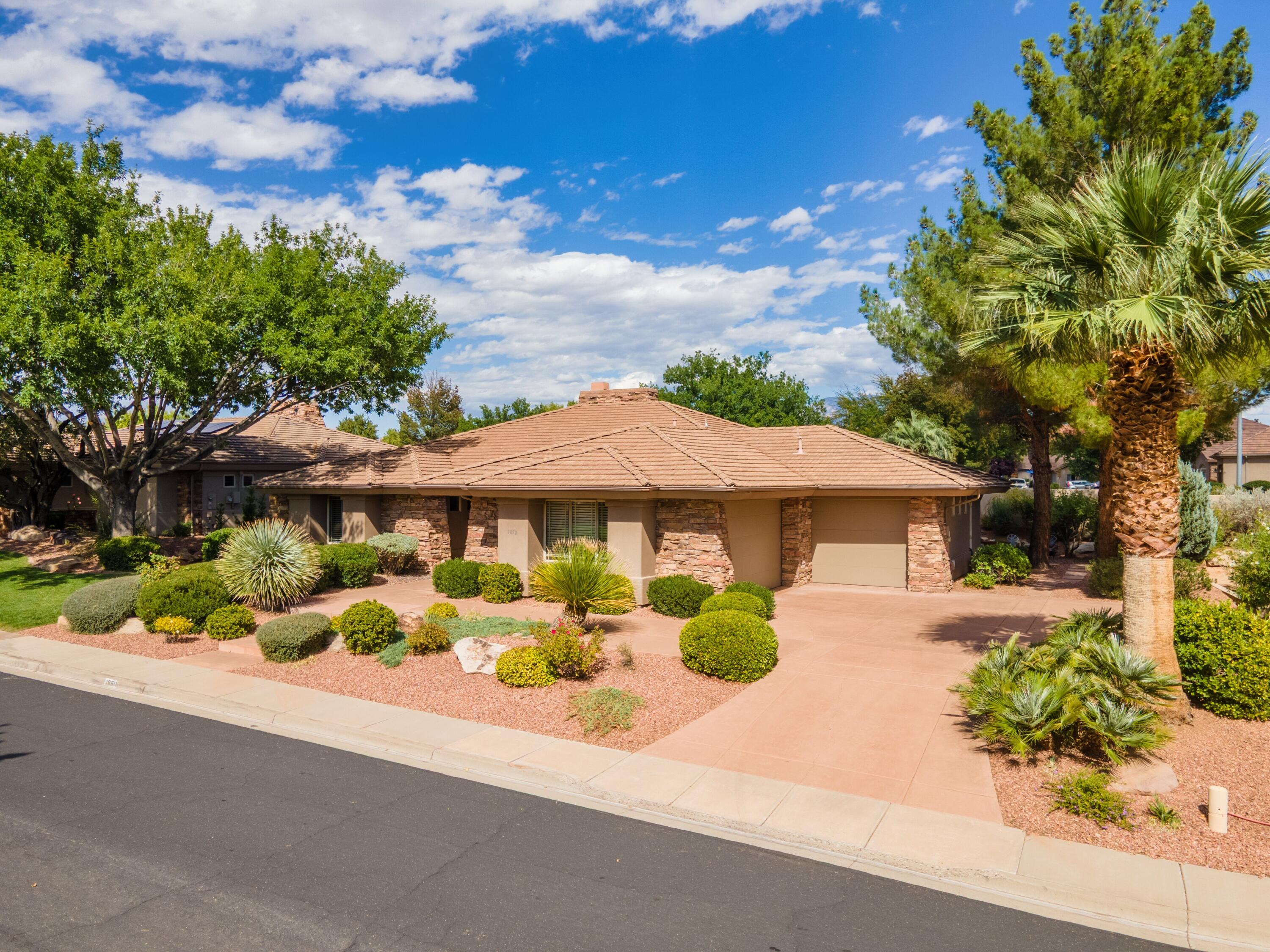 STONEBROOK - Residential