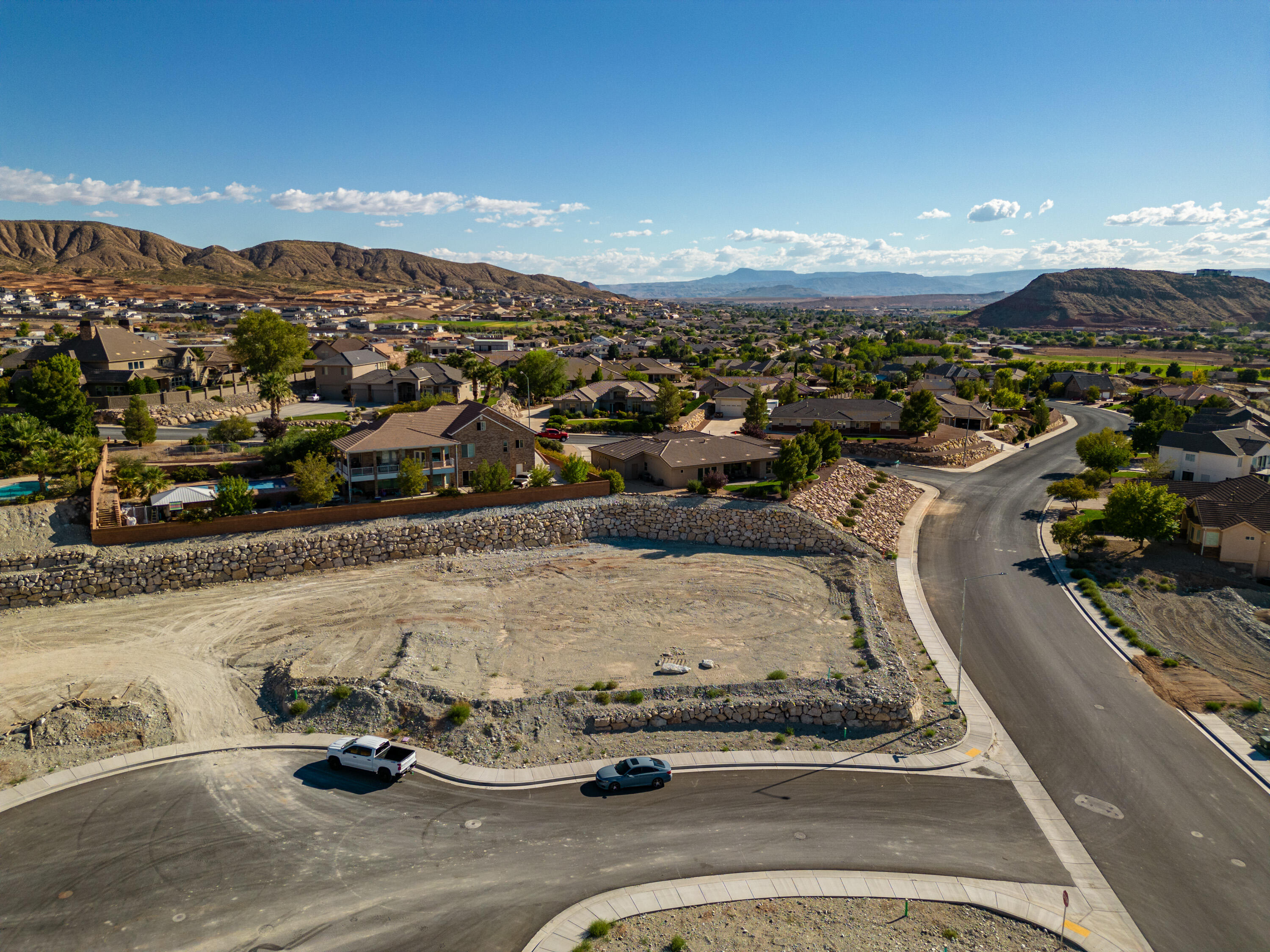 INDIAN KNOLLS - Land