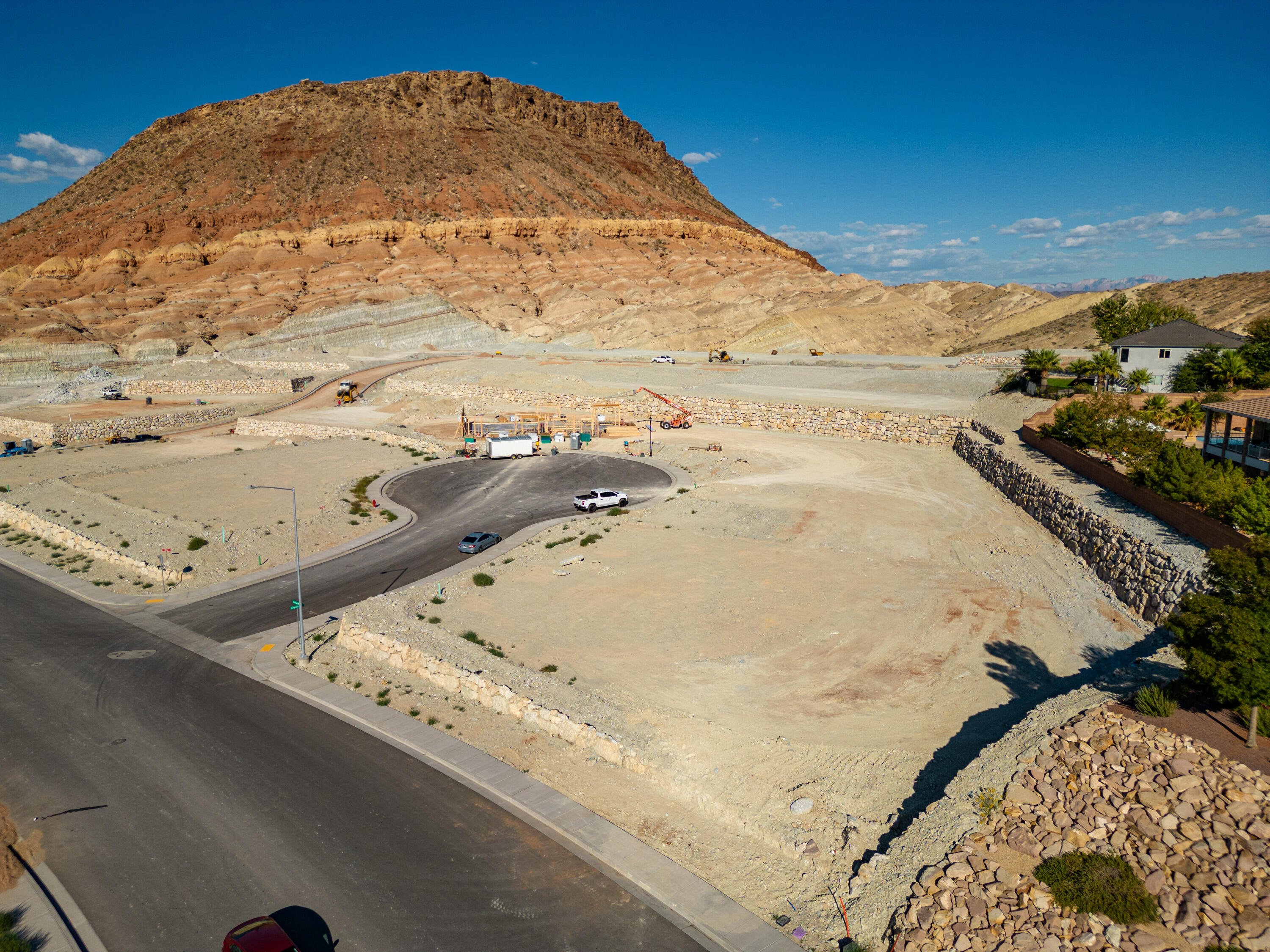 INDIAN KNOLLS - Land