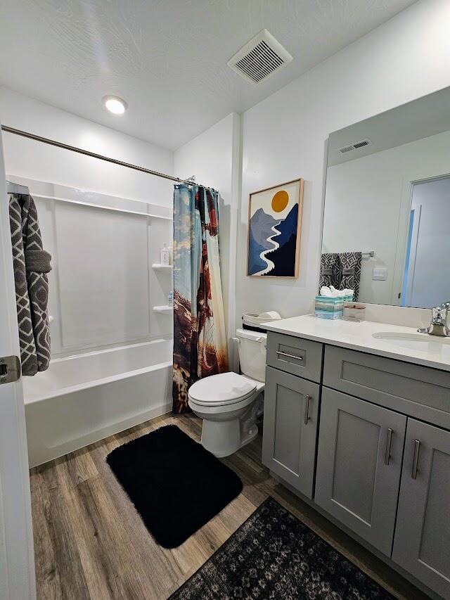 CORRAL HOLLOW AT LONG VALLEY - Residential