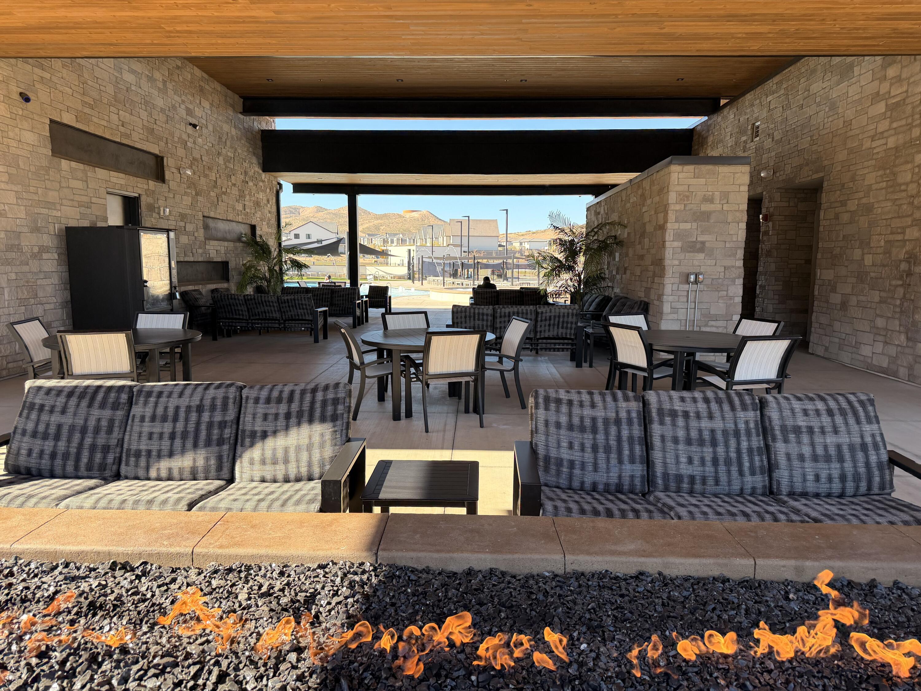 CORRAL HOLLOW AT LONG VALLEY - Residential