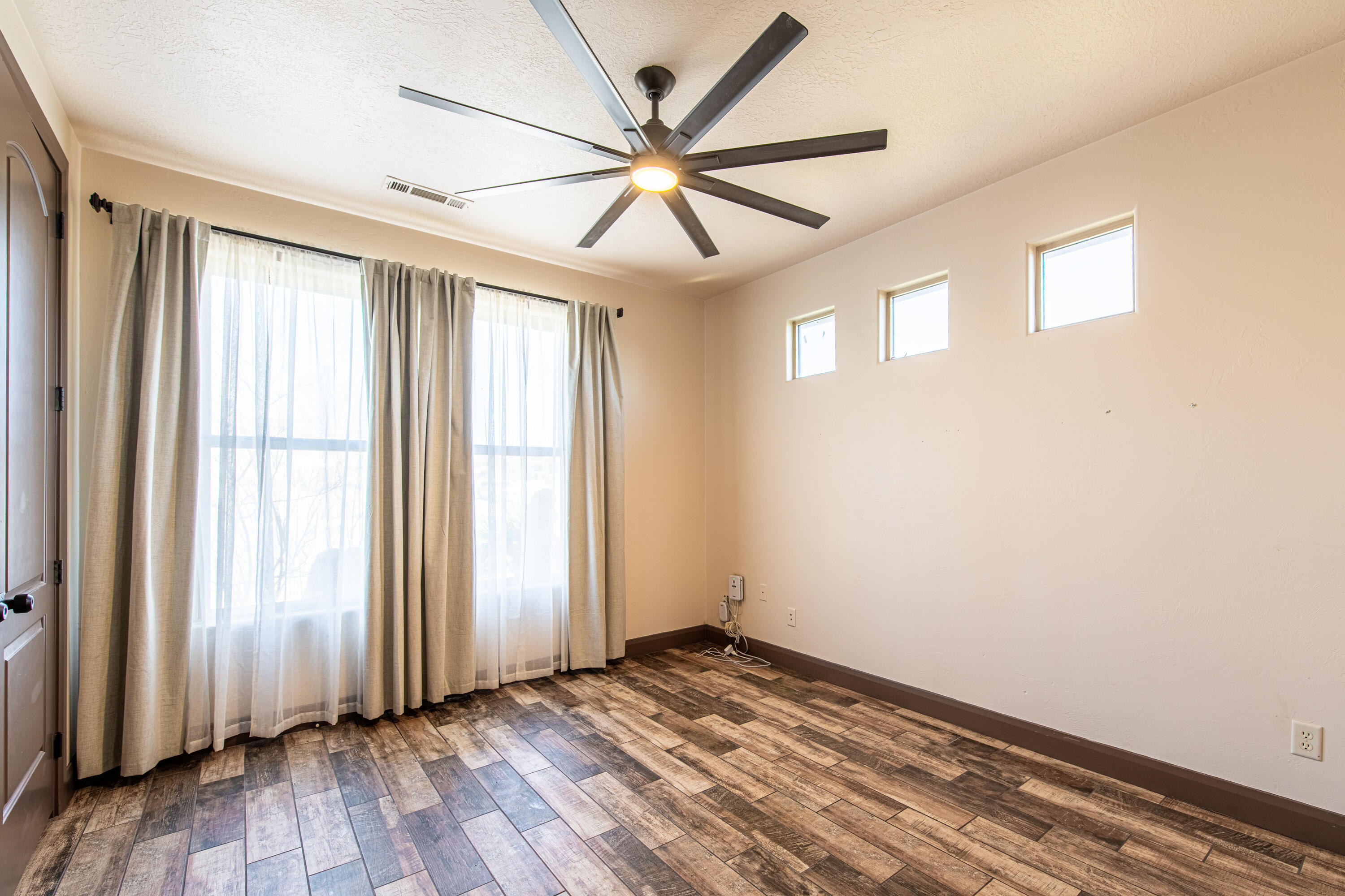 TWIN CREEKS AT STONEBRIDGE - Residential