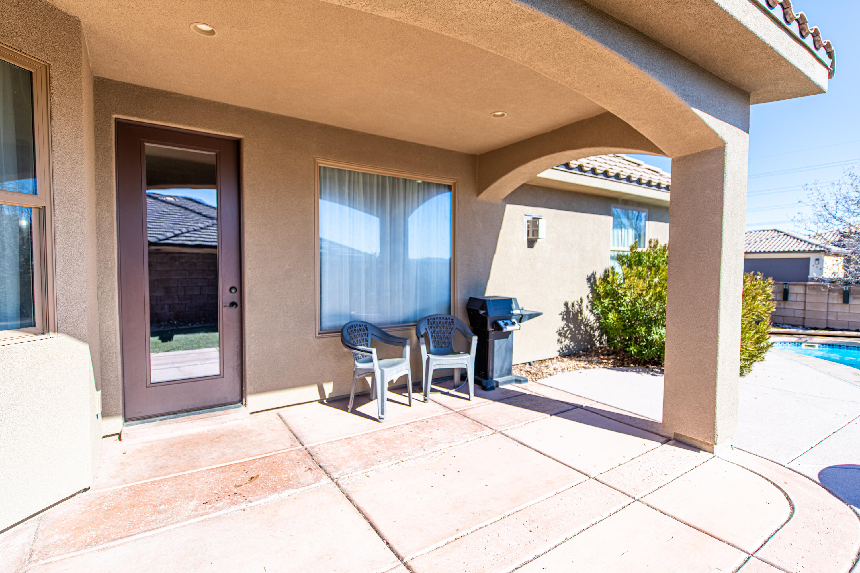 TWIN CREEKS AT STONEBRIDGE - Residential