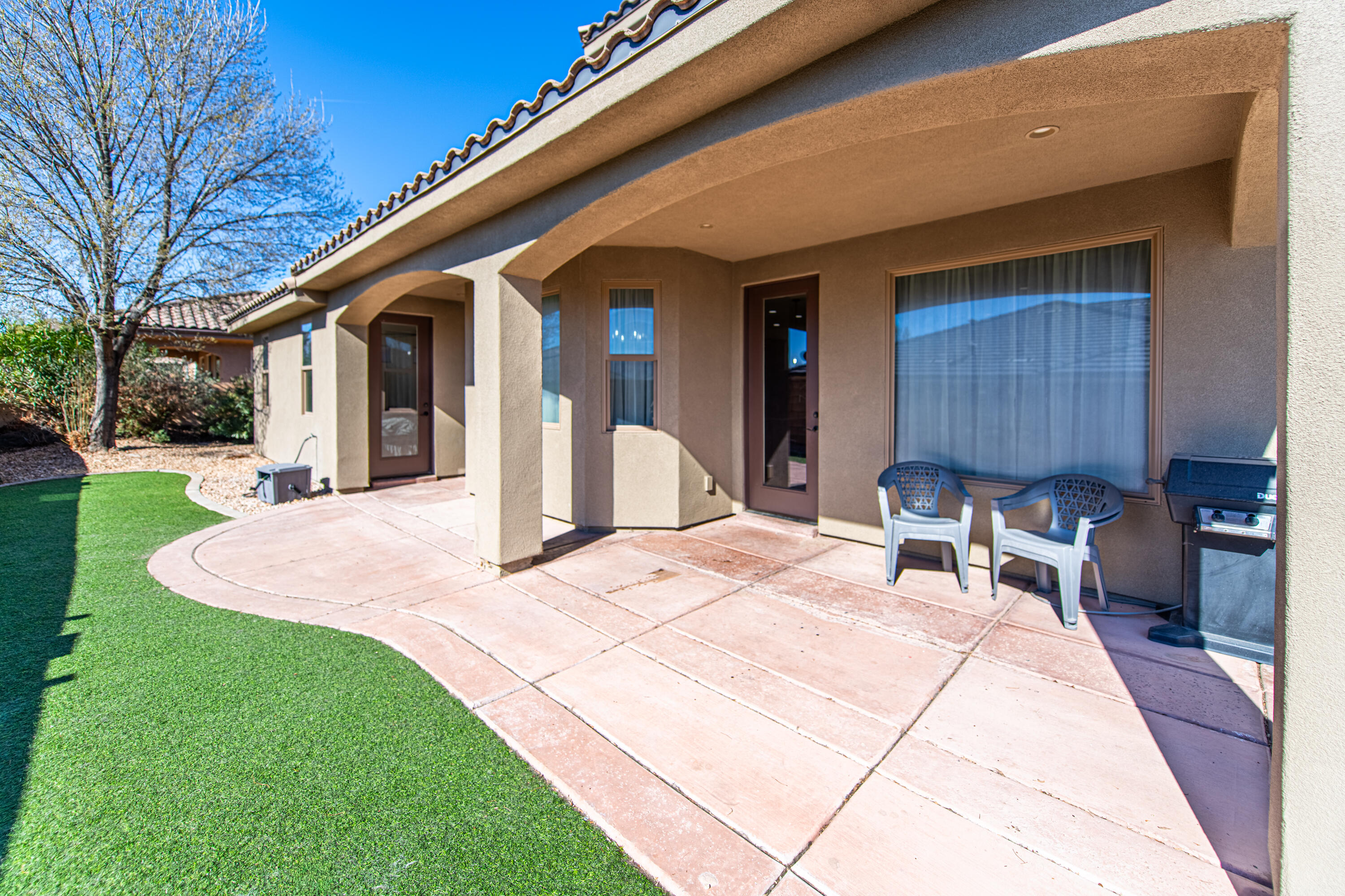 TWIN CREEKS AT STONEBRIDGE - Residential