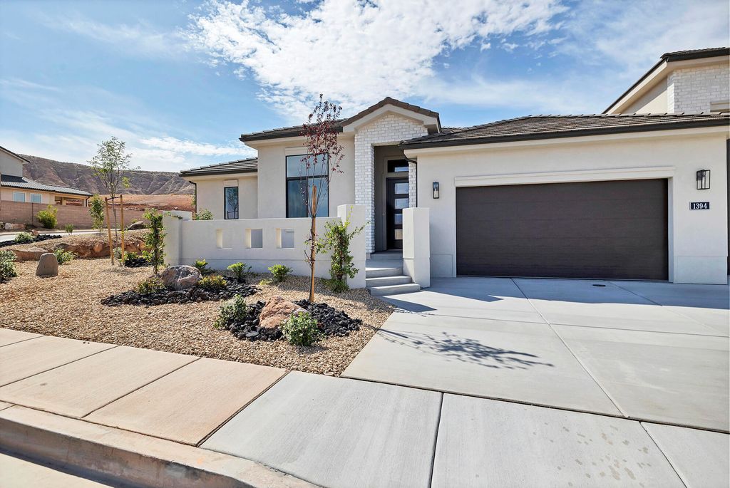 Photo of 1394 E Libra ST, Washington, UT 84780 (MLS # 26-271301)