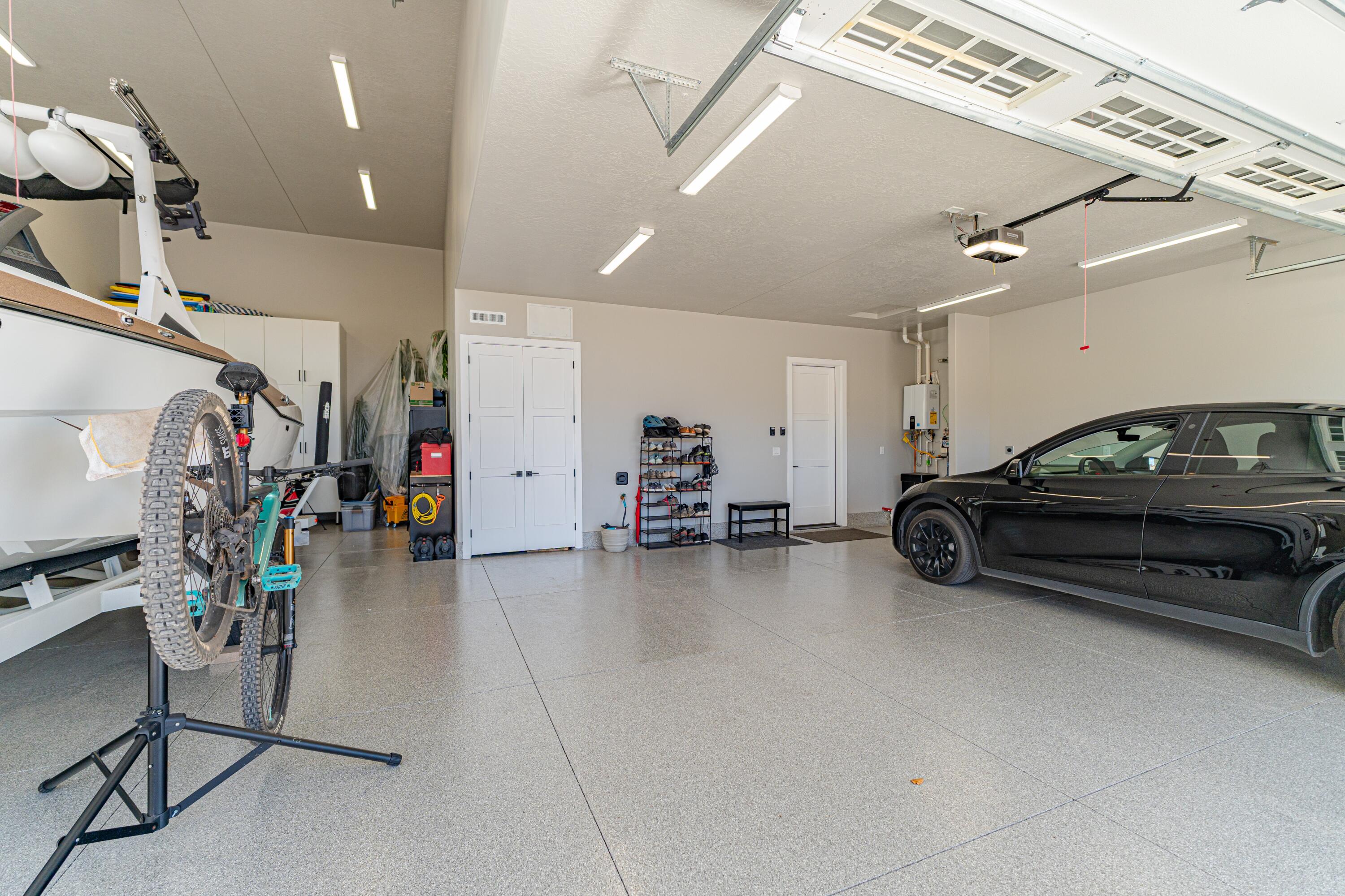 WASHINGTON VISTA - Residential