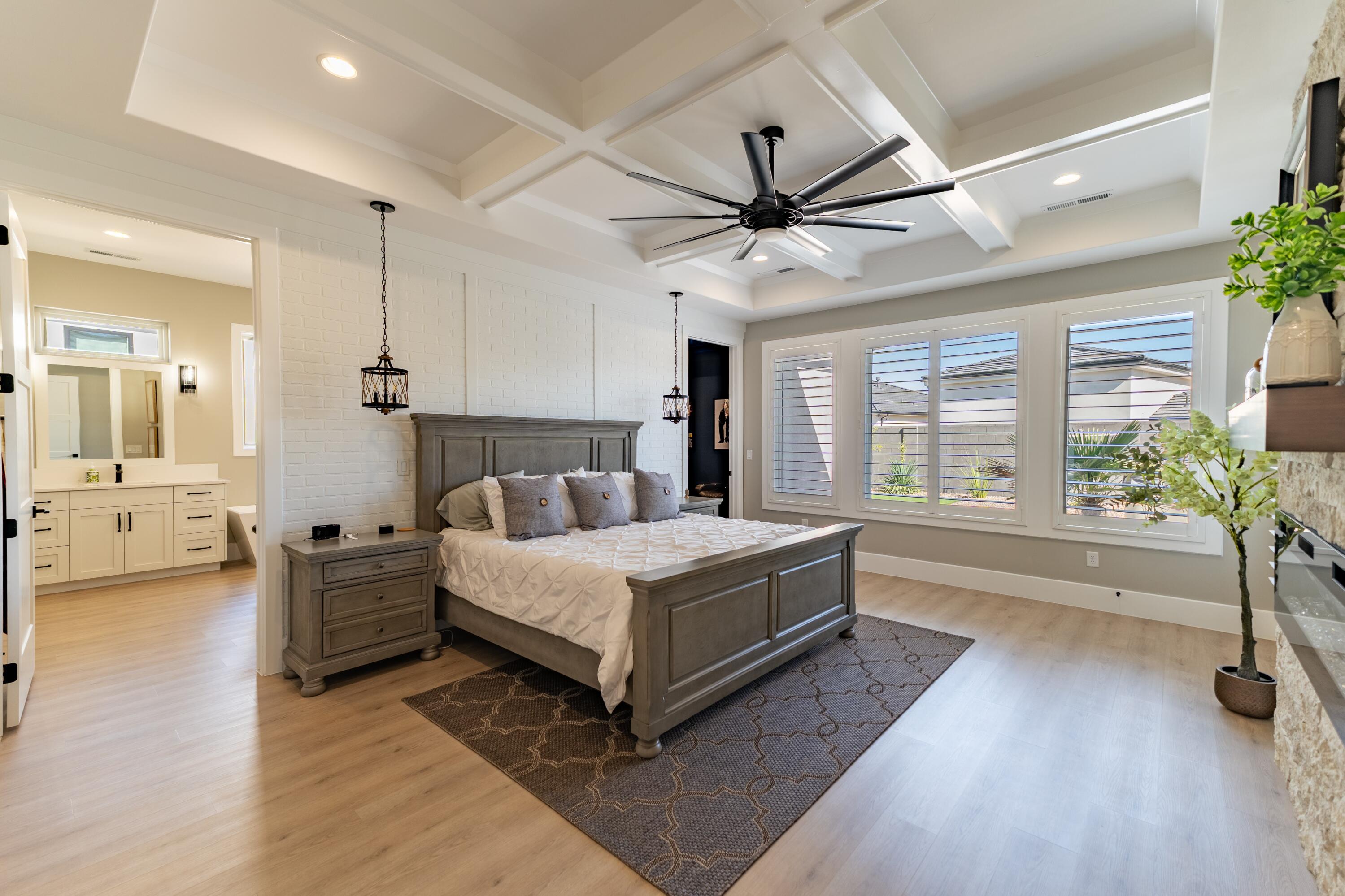 WASHINGTON VISTA - Residential