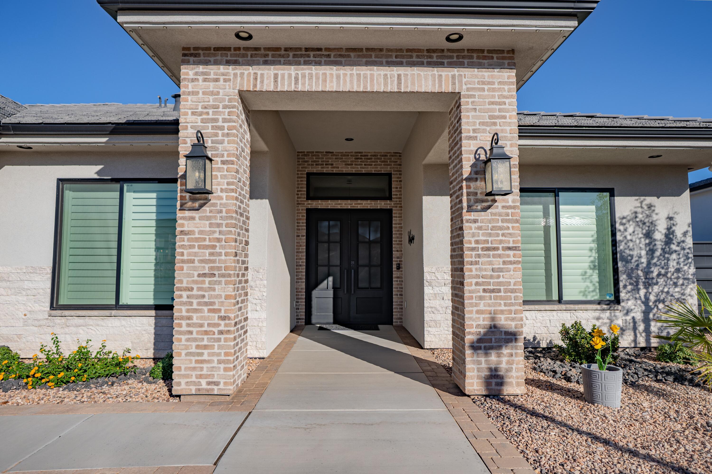 WASHINGTON VISTA - Residential