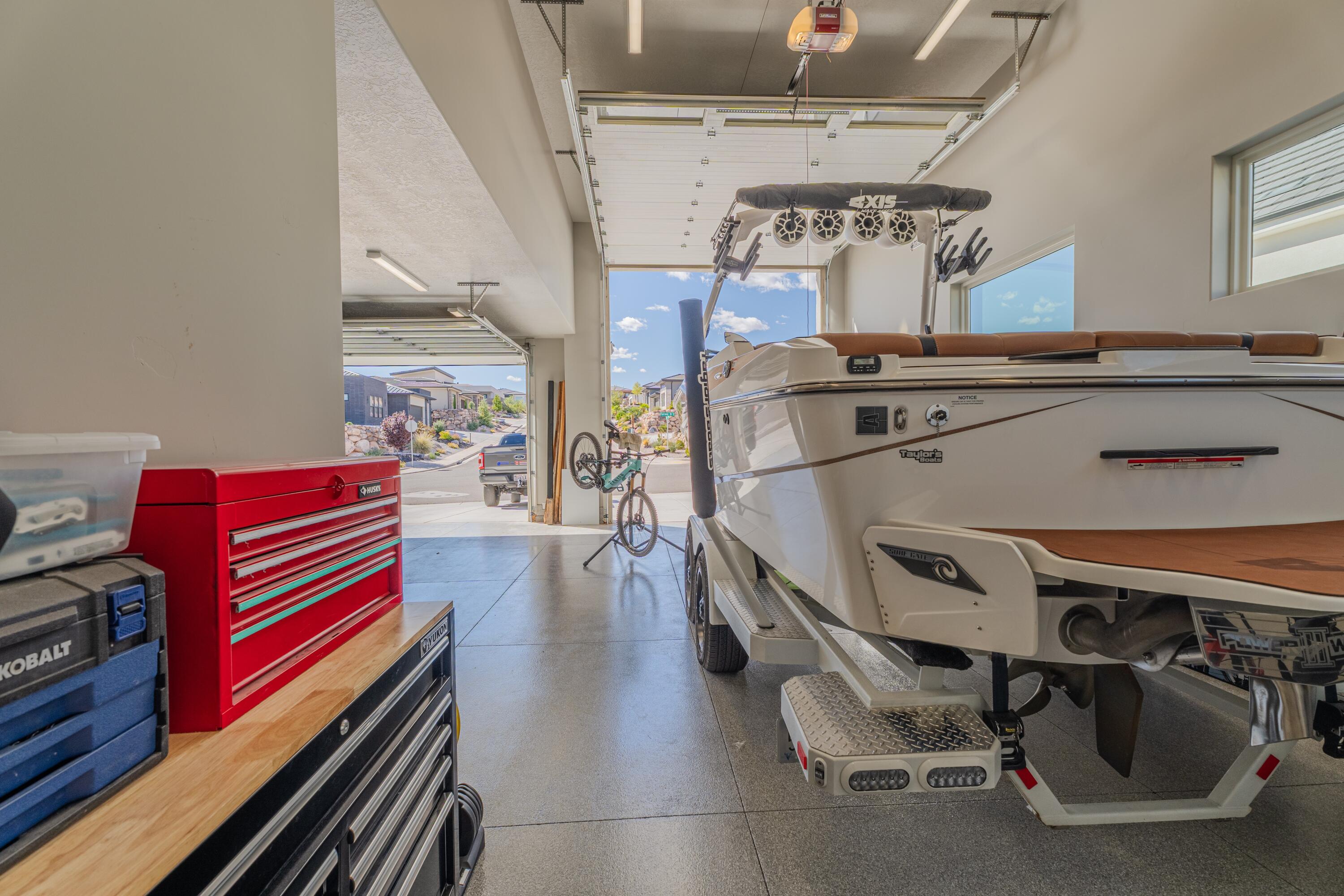 WASHINGTON VISTA - Residential