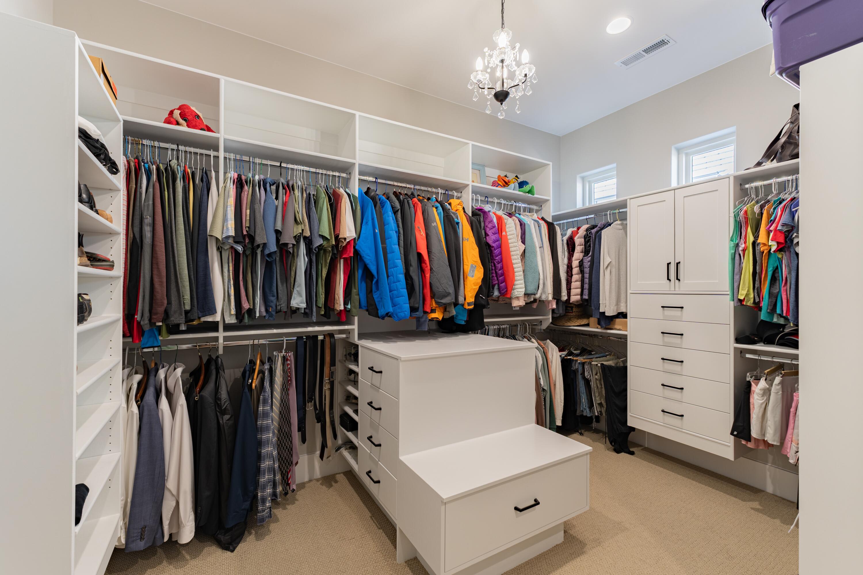 WASHINGTON VISTA - Residential