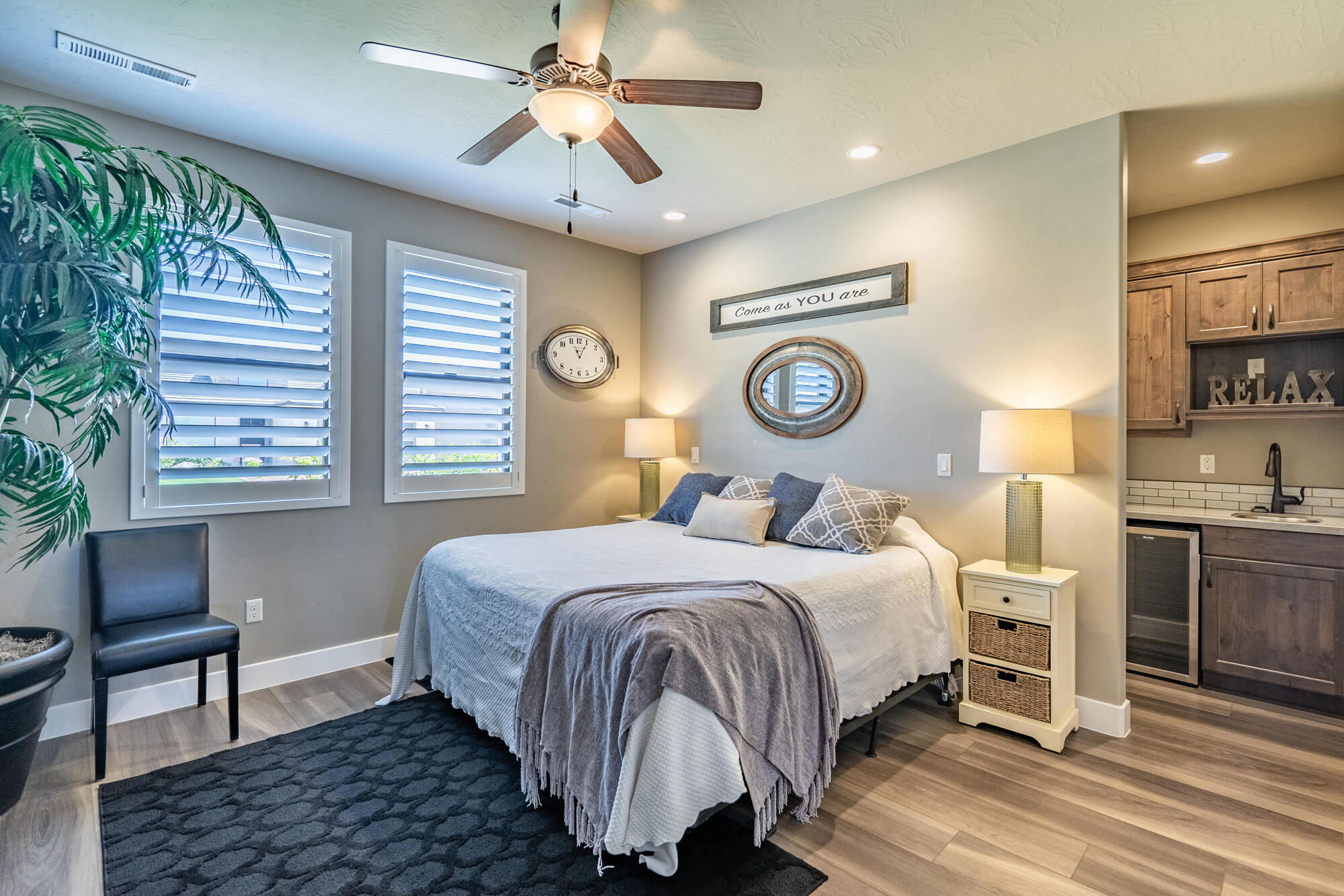 CROSS ROADS AT STUCKI FARMS - Residential