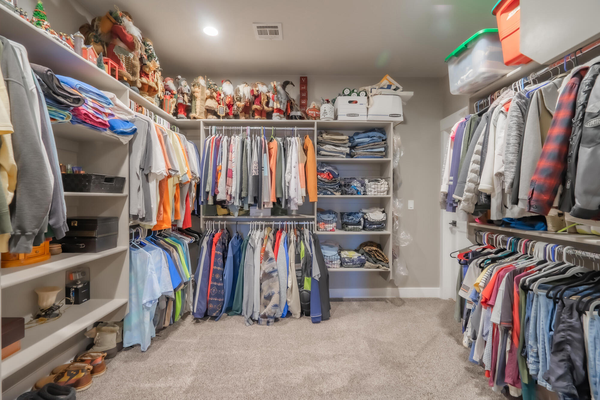 CROSS ROADS AT STUCKI FARMS - Residential