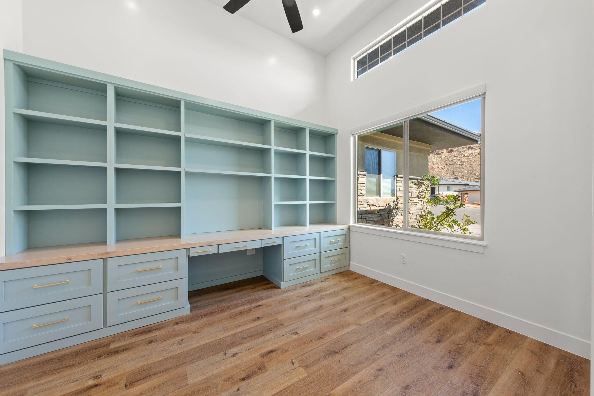 COTTAM COVE - Residential