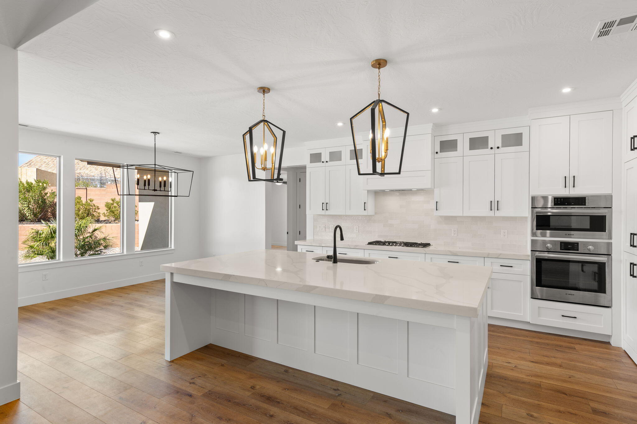 COTTAM COVE - Residential