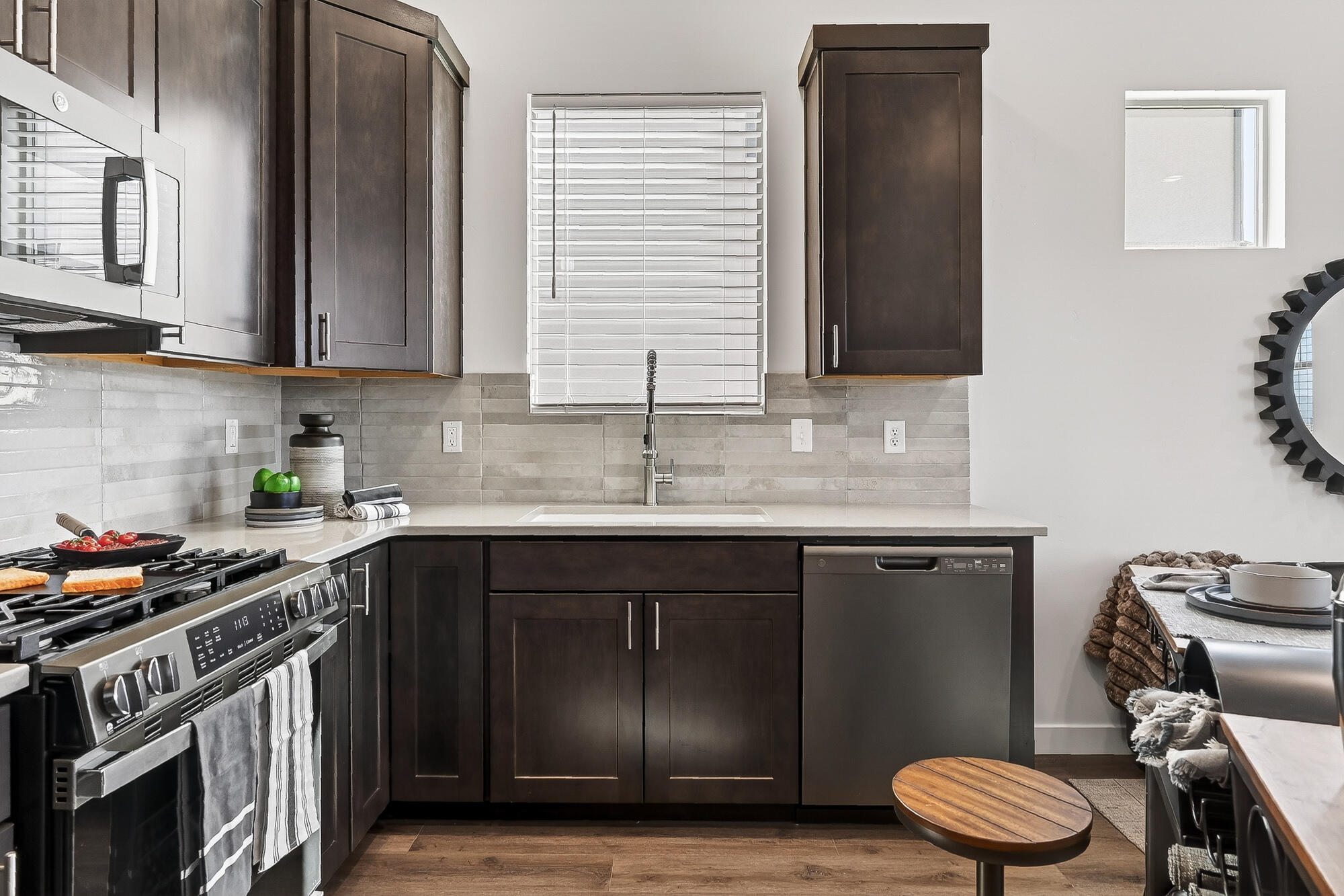 SKY VIEW ESTATES - Residential