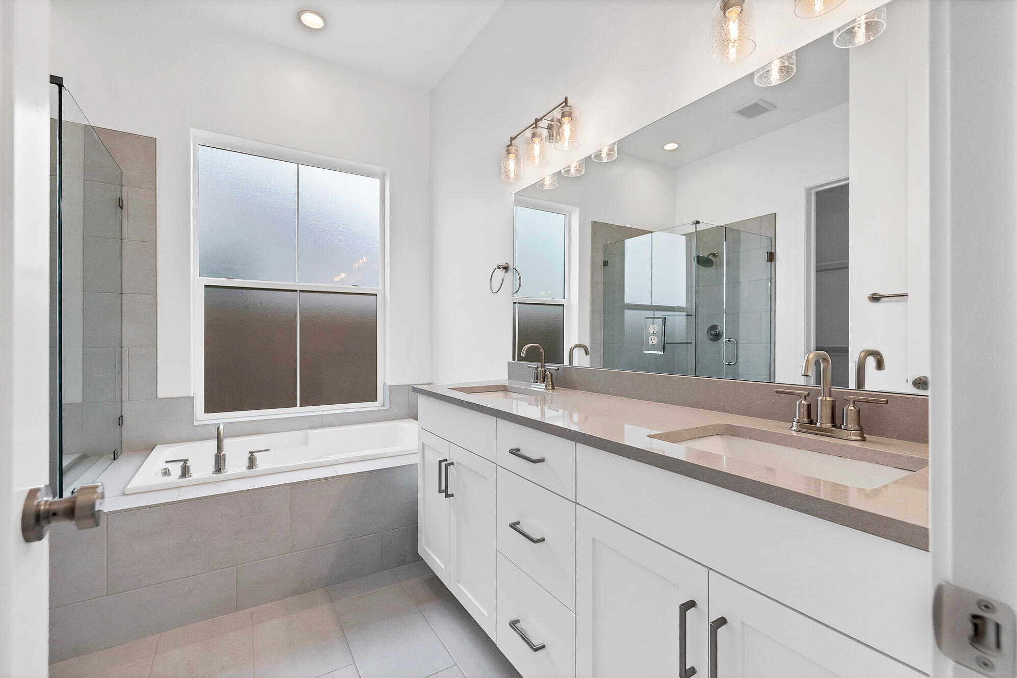 AVENIDAS AT HIDDEN VALLEY - Residential