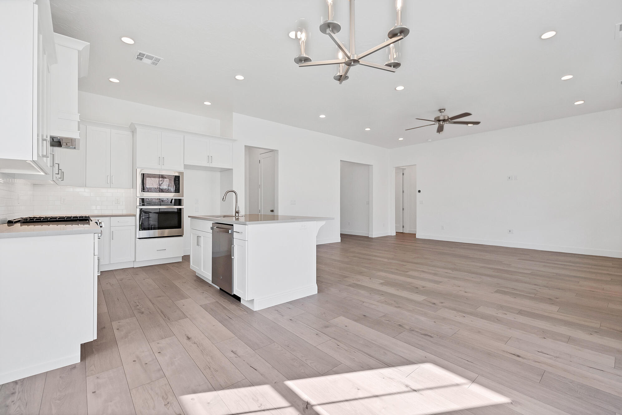 AVENIDAS AT HIDDEN VALLEY - Residential