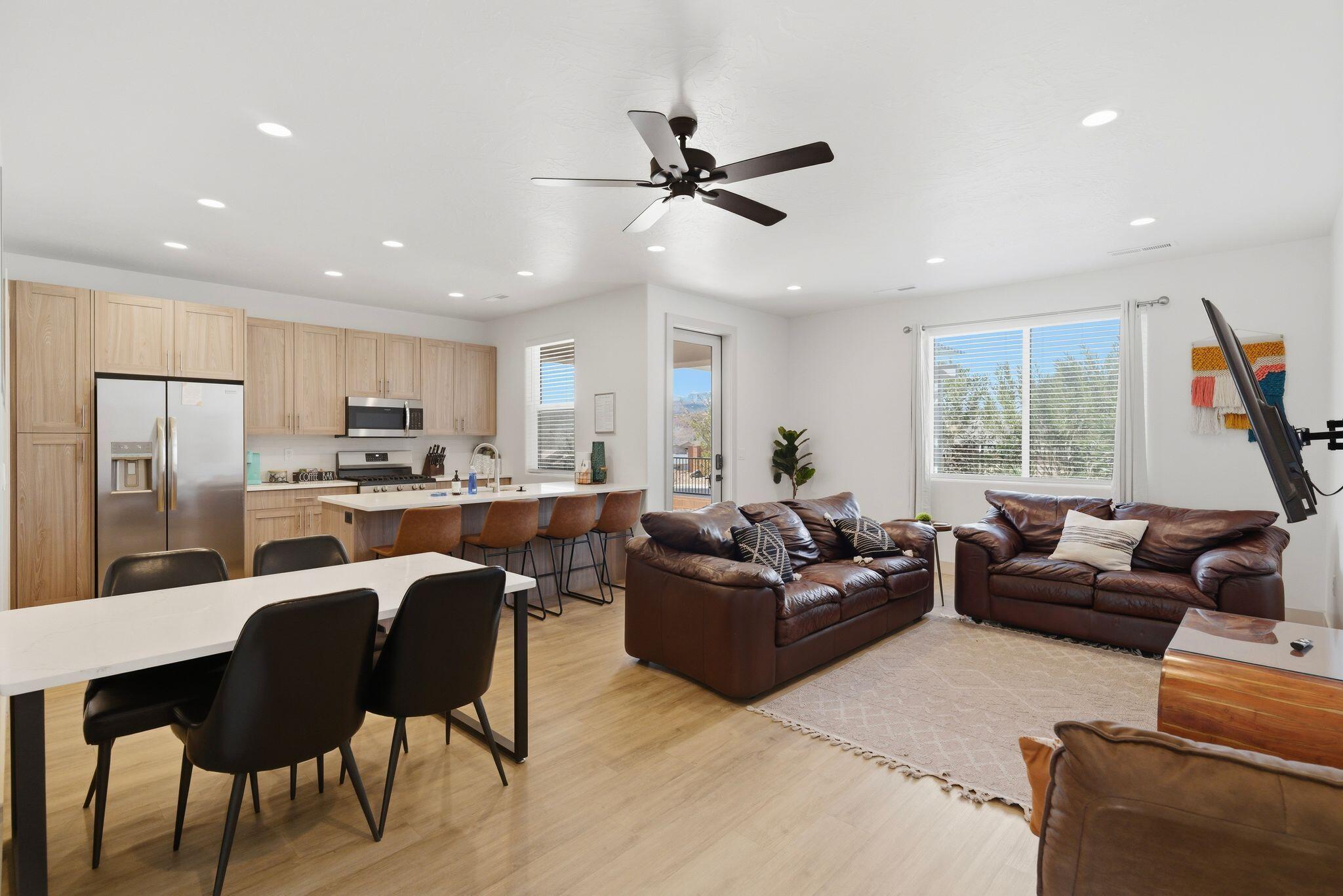 HERITAGE POINTE - Residential