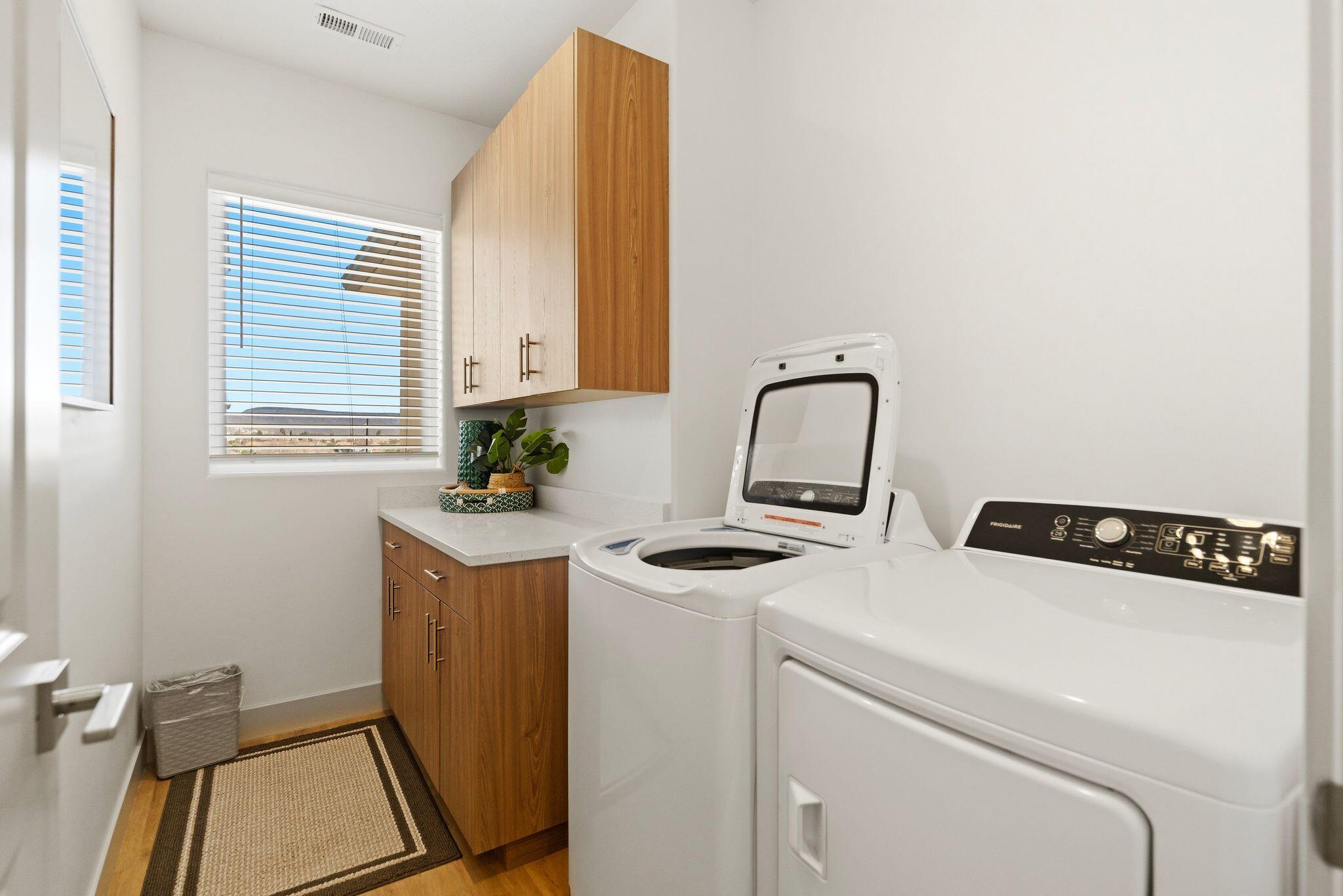 HERITAGE POINTE - Residential