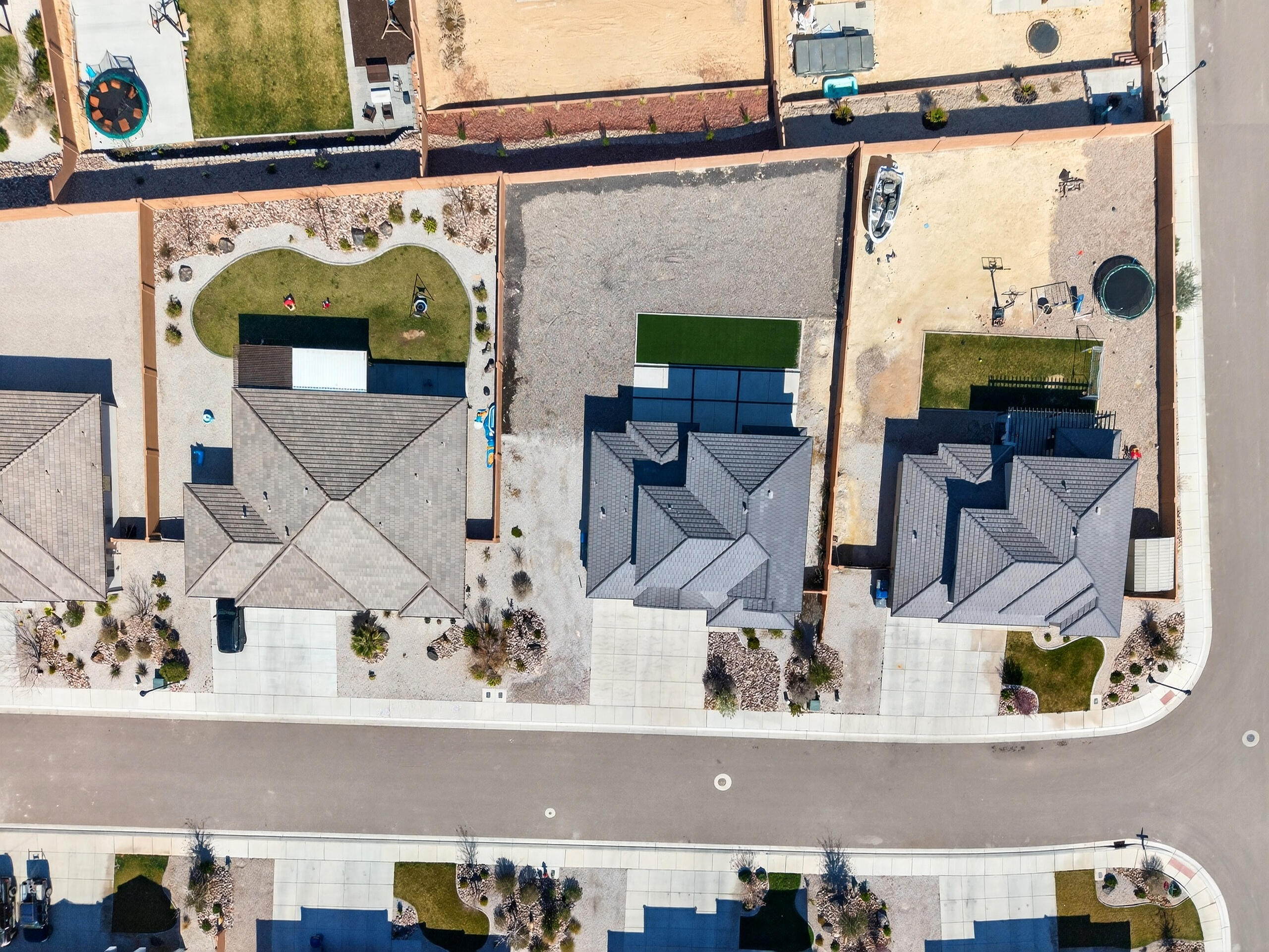 SAGE CANYON - Residential