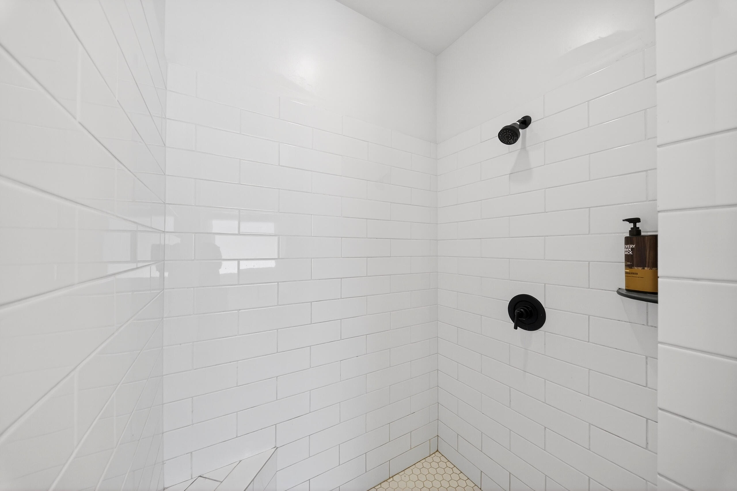 SAGE CANYON - Residential