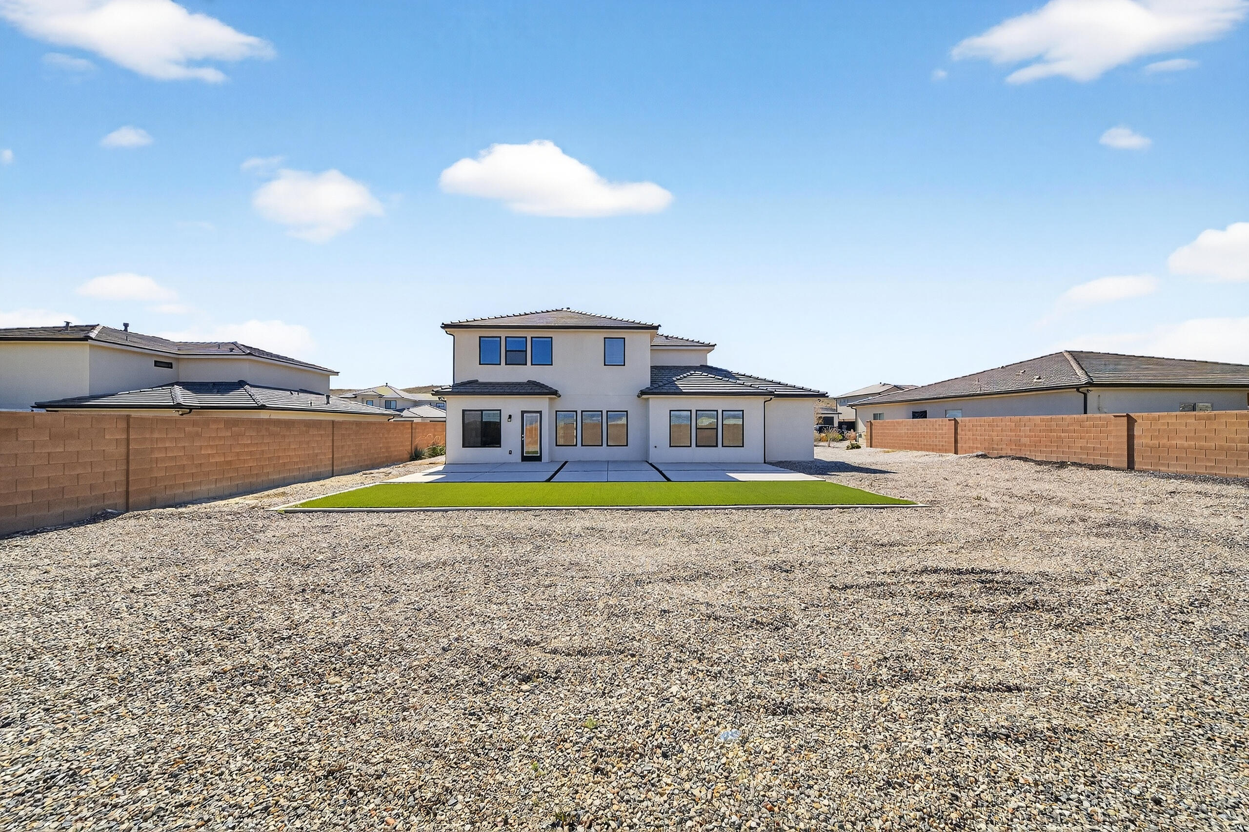 SAGE CANYON - Residential