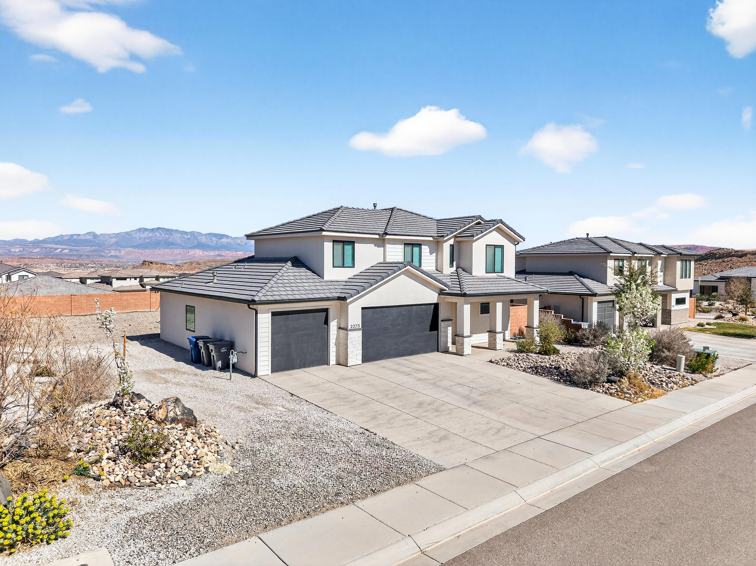 SAGE CANYON - Residential