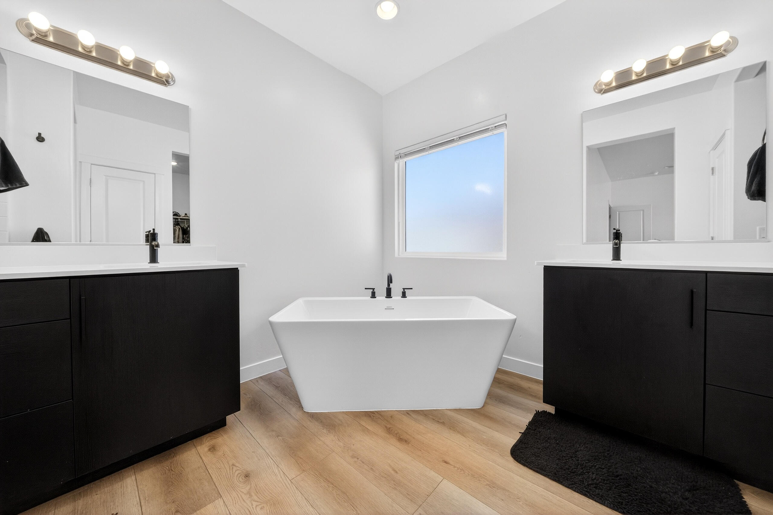 SAGE CANYON - Residential