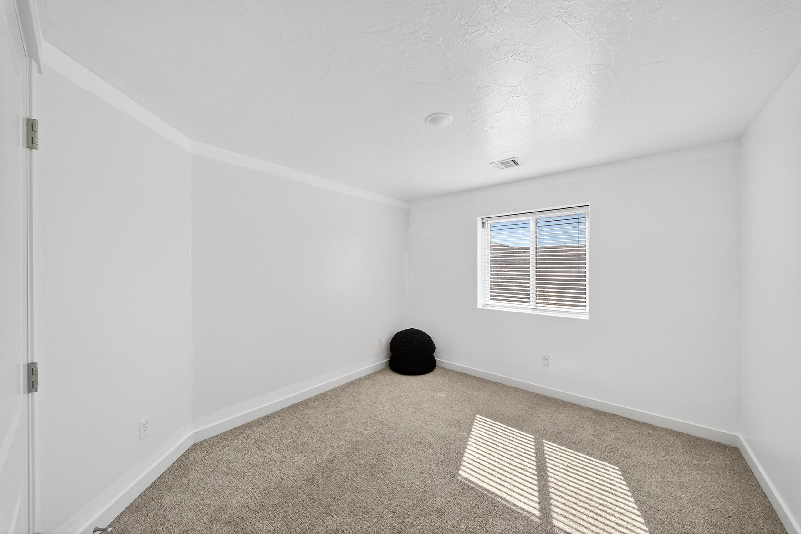 SAGE CANYON - Residential