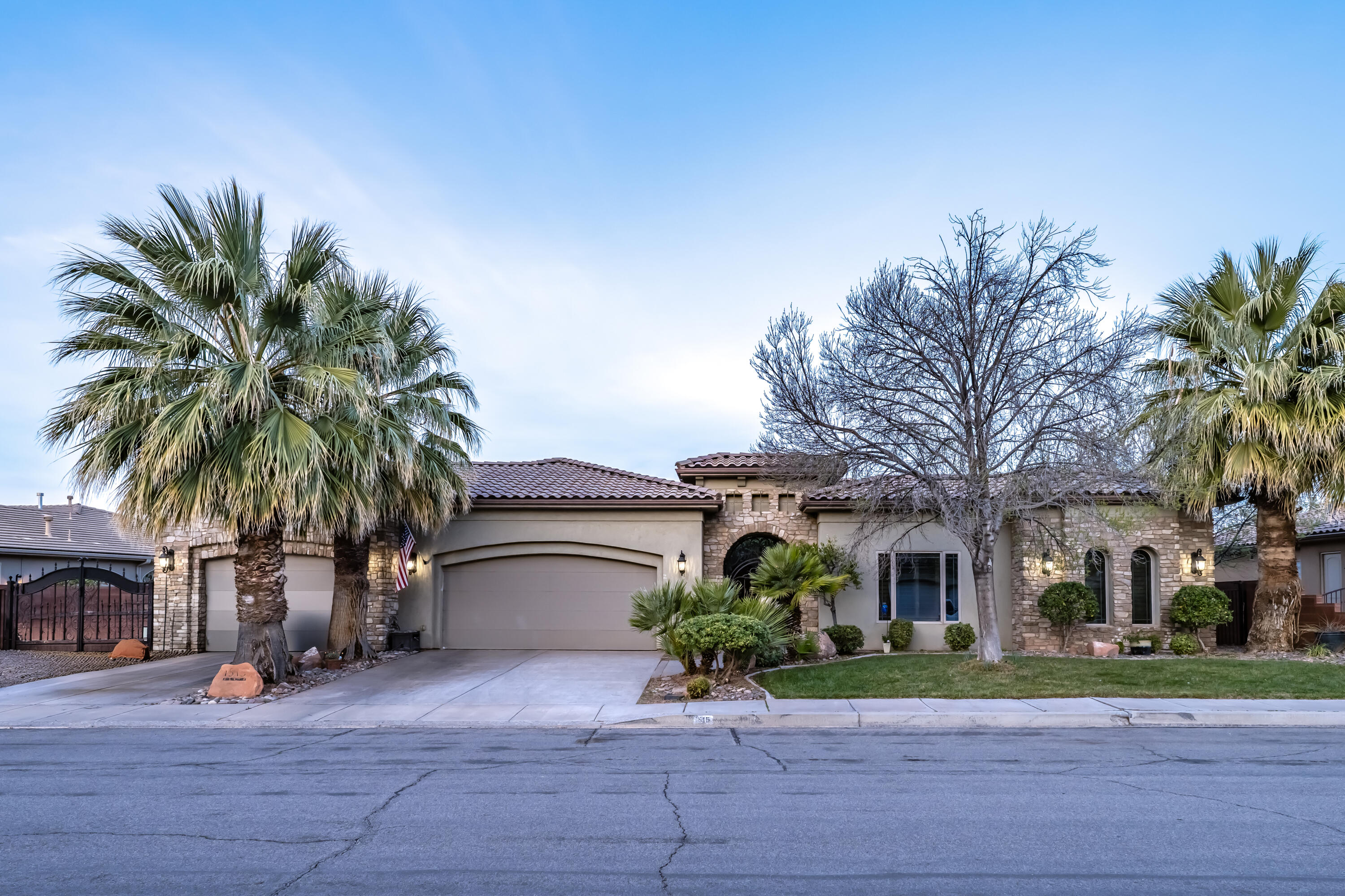 SILVERSTONE AT GREEN SPRINGS - Residential