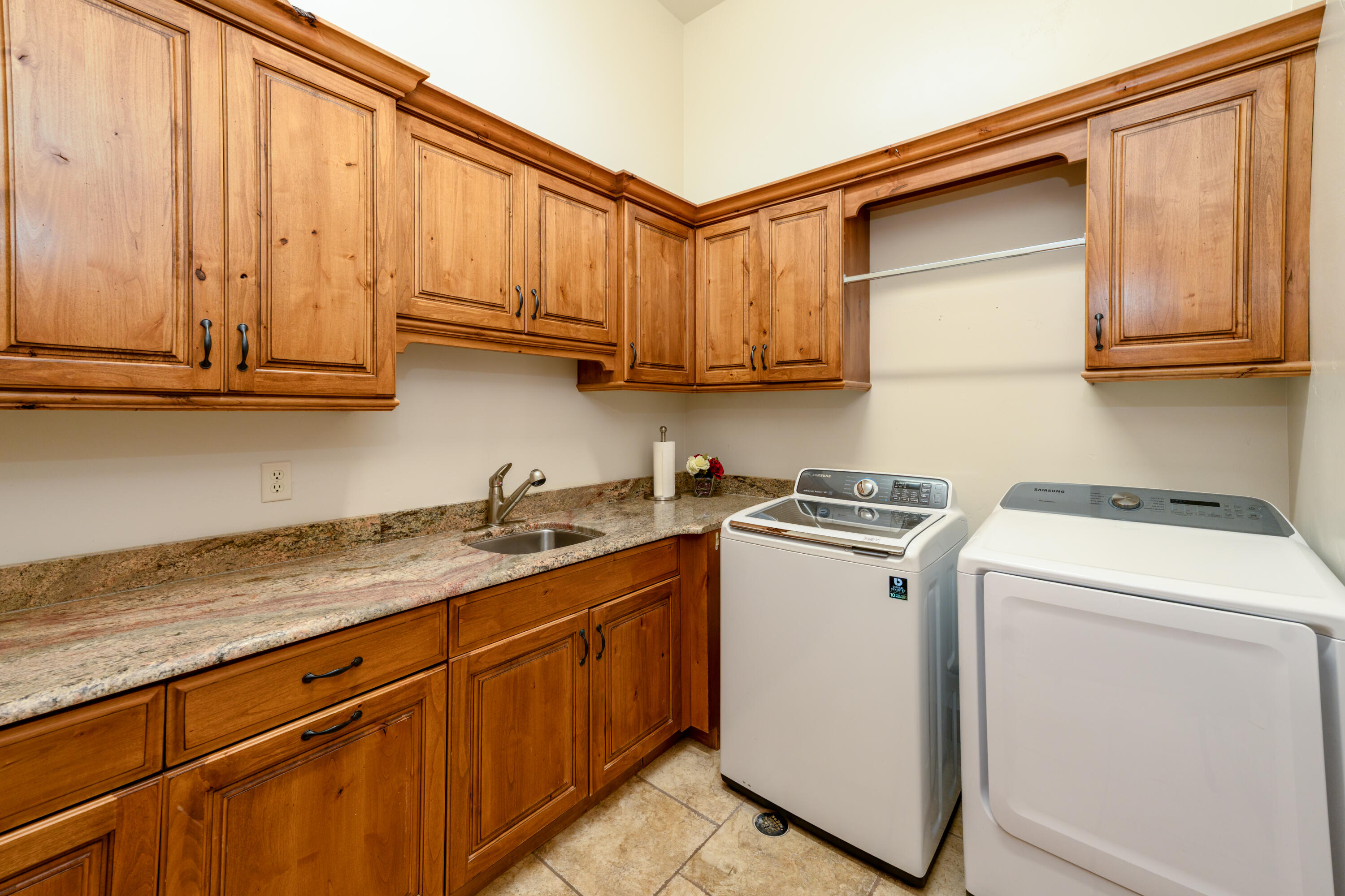 SILVERSTONE AT GREEN SPRINGS - Residential