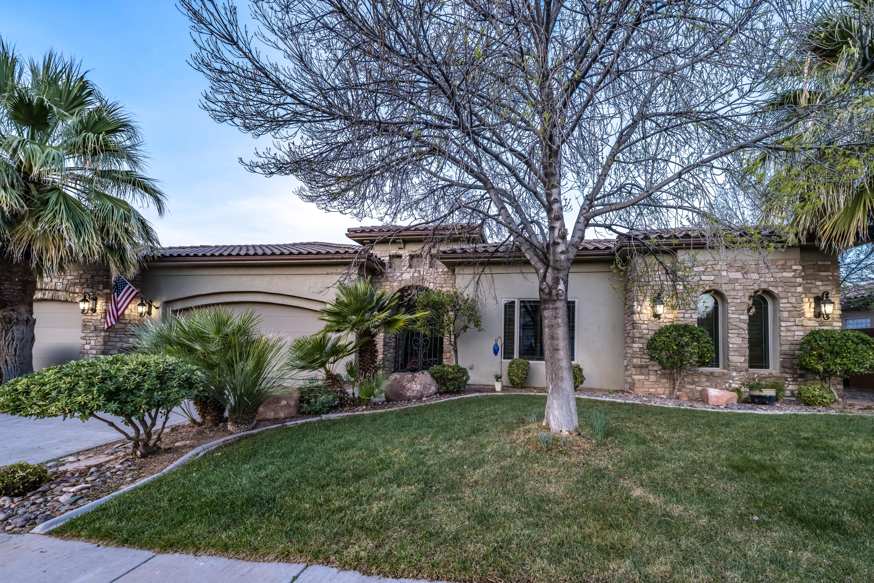 SILVERSTONE AT GREEN SPRINGS - Residential