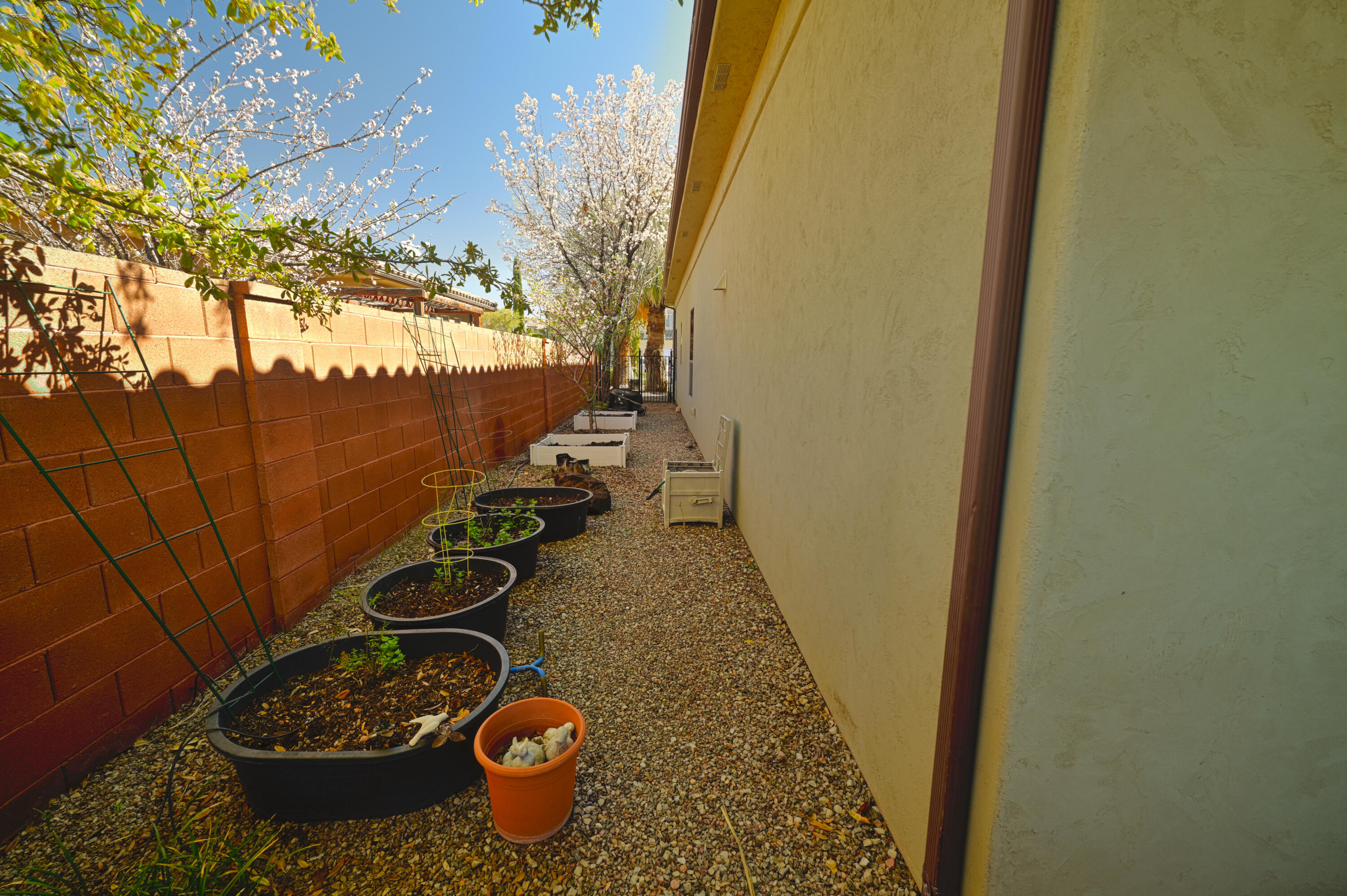 SILVERSTONE AT GREEN SPRINGS - Residential