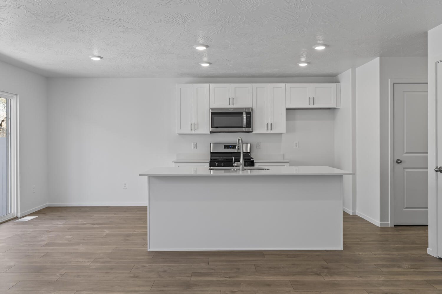 LAVENDER CANYON AT LONG VALLEY - Residential