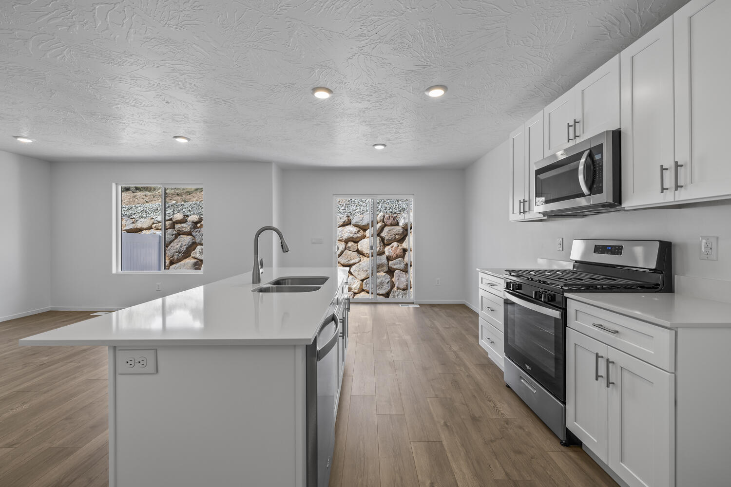 LAVENDER CANYON AT LONG VALLEY - Residential