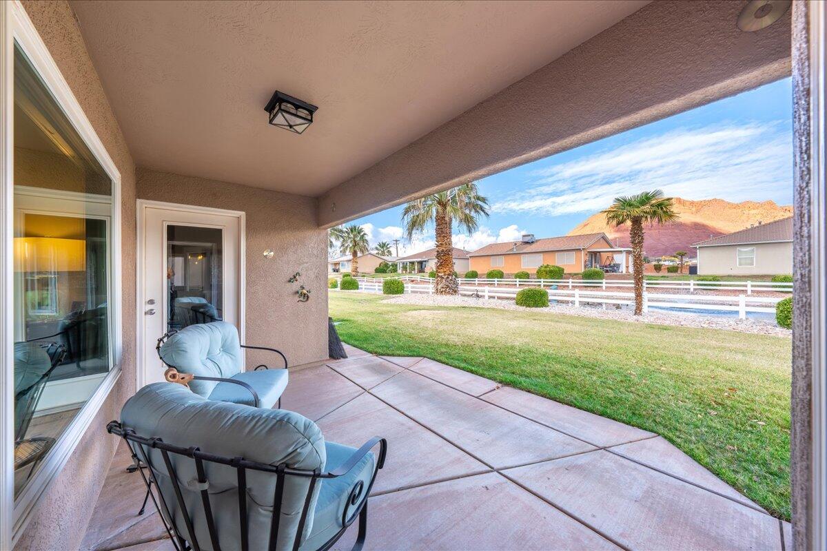 PADRE LAKES TOWNHOMES - Residential