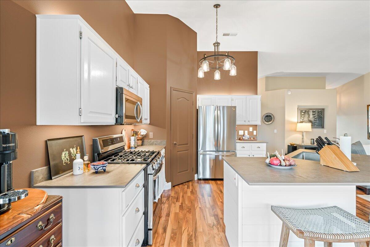 PADRE LAKES TOWNHOMES - Residential