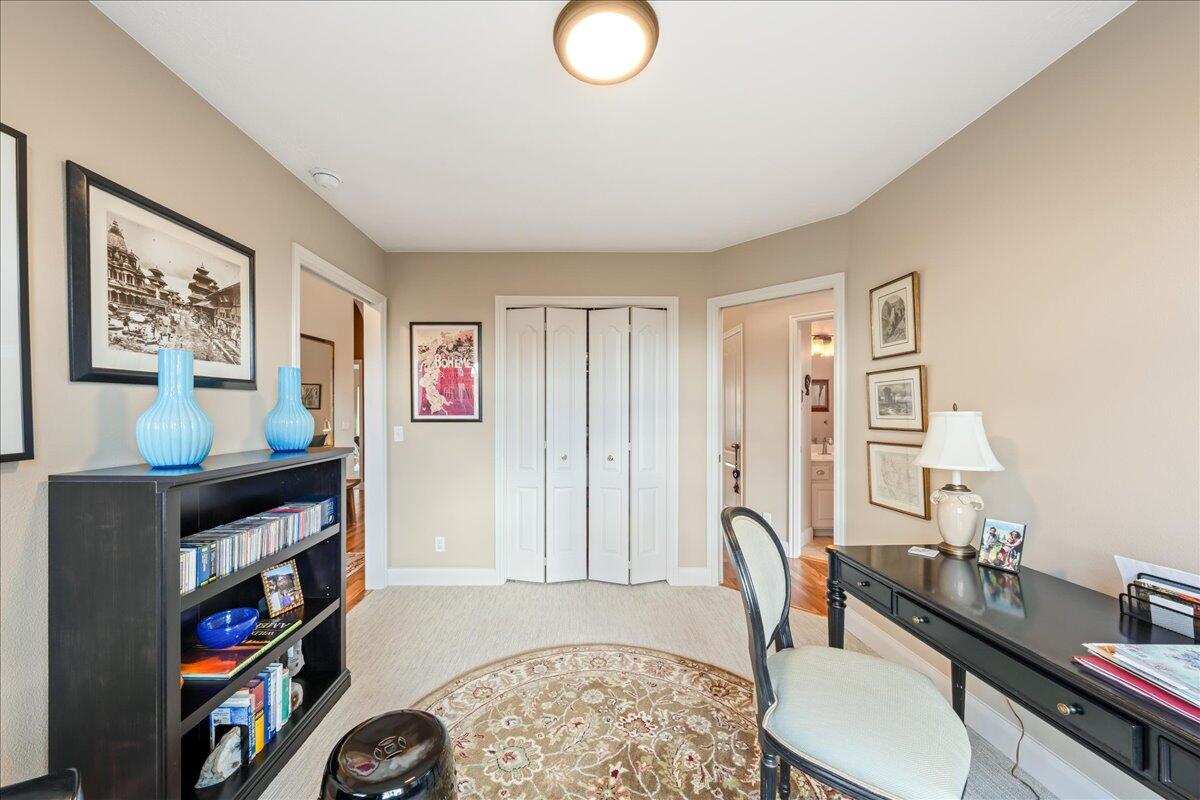 PADRE LAKES TOWNHOMES - Residential