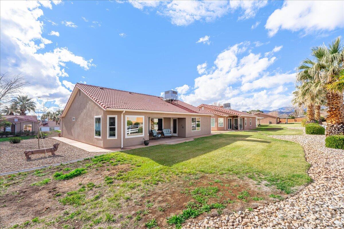 PADRE LAKES TOWNHOMES - Residential