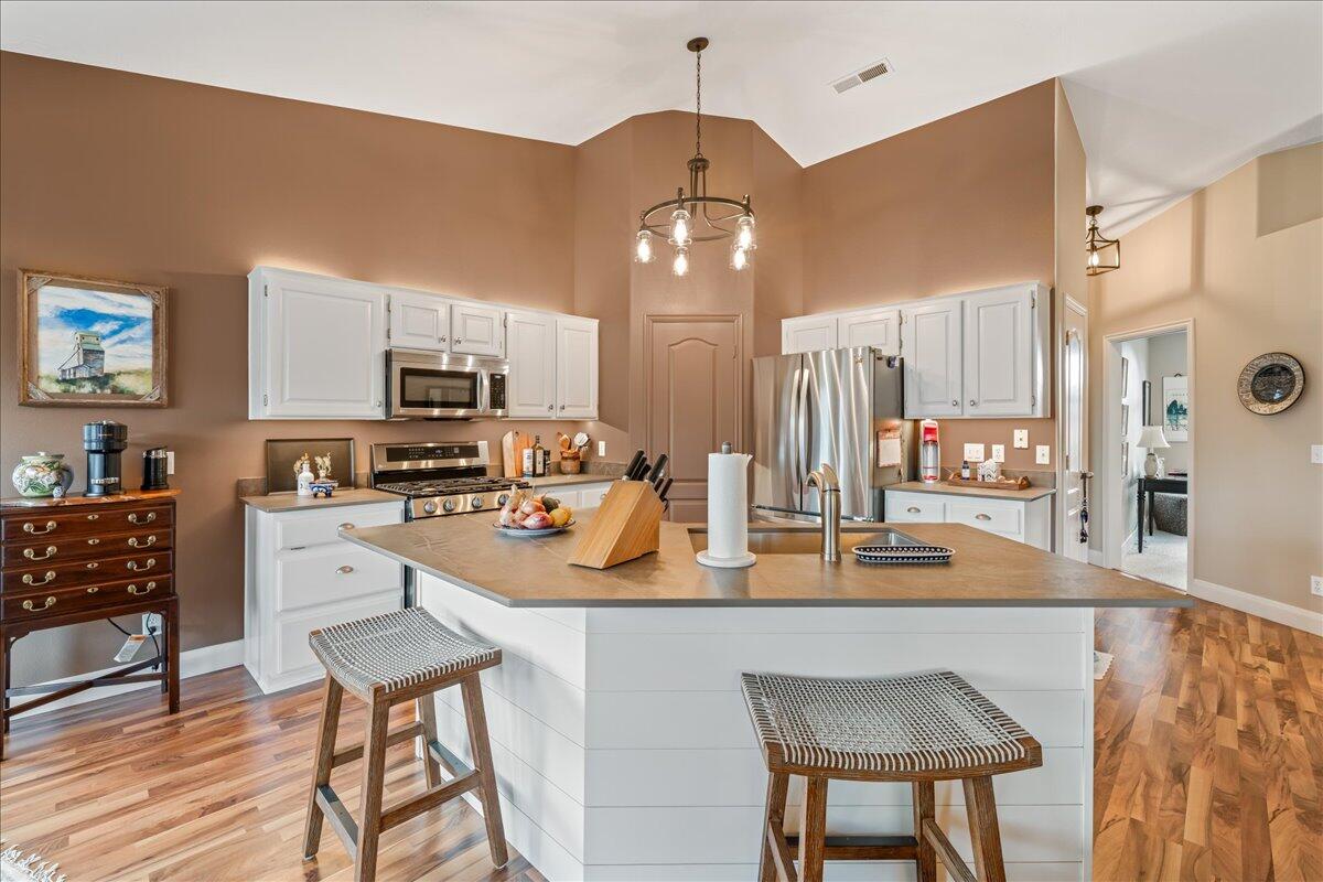 PADRE LAKES TOWNHOMES - Residential