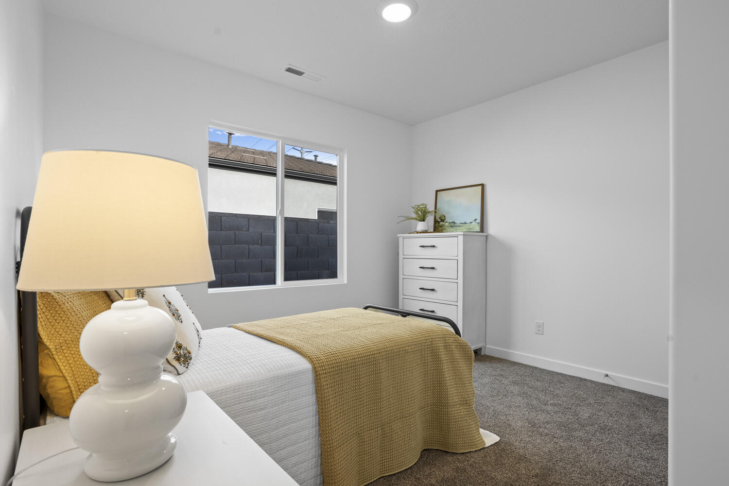 STANDING ROCK EAST AT LONG VALLEY - Residential