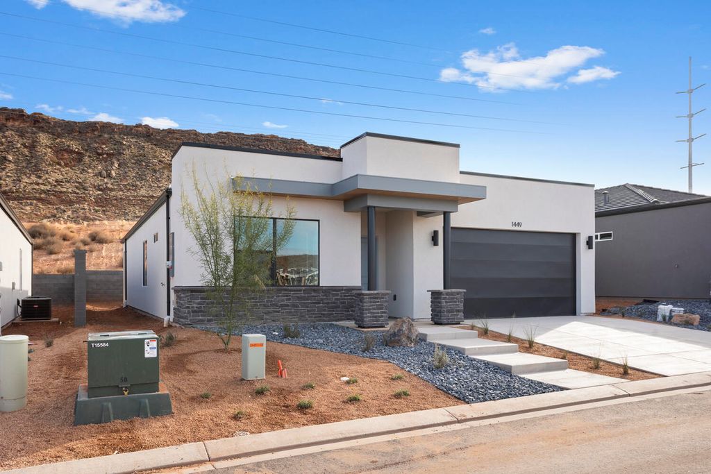 Photo of 1959 S Queens Garden Dr 4263 #4263, Washington, UT 84780 (MLS # 26-269880)