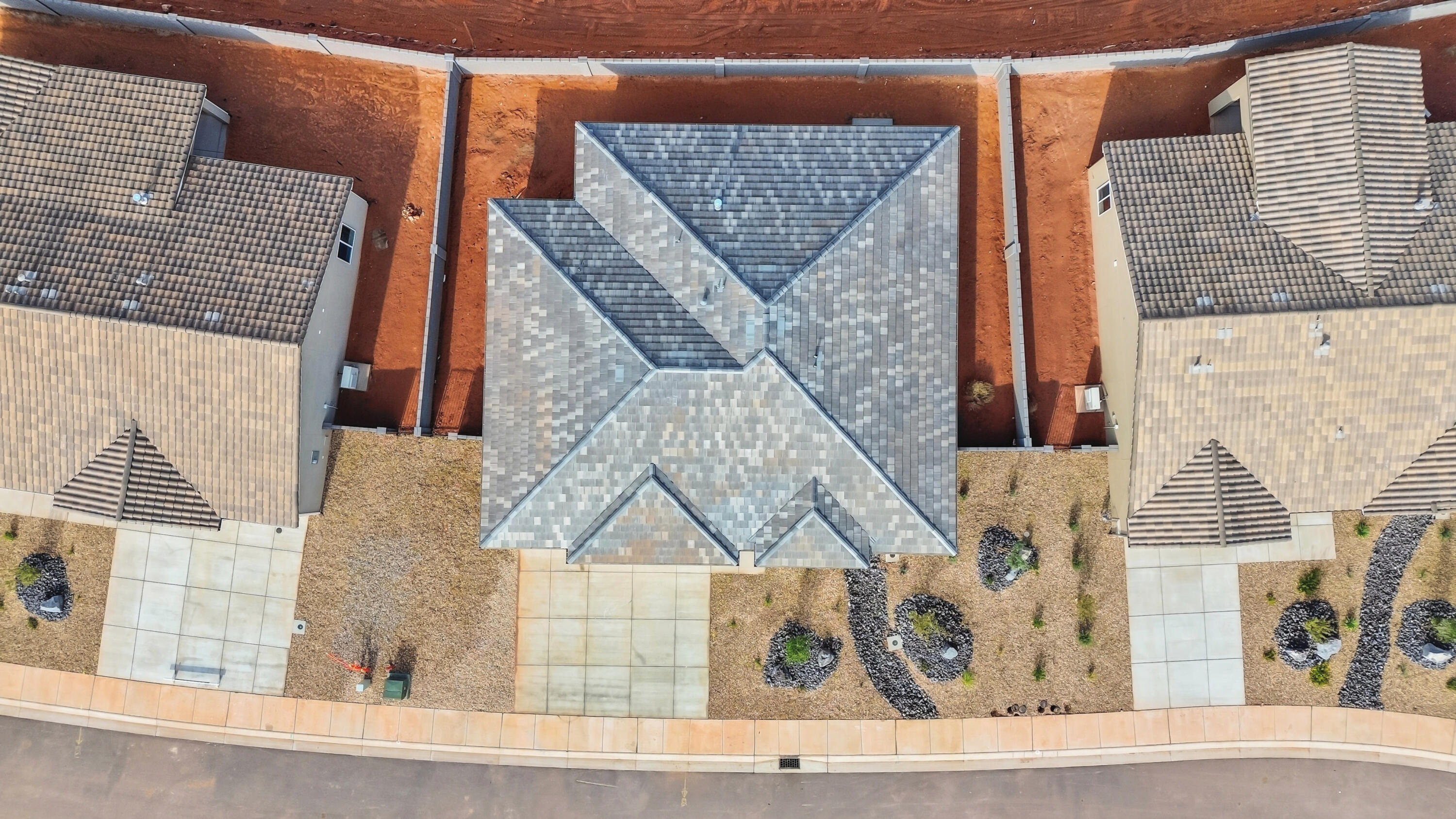 RED SLATE ESTATES - Residential