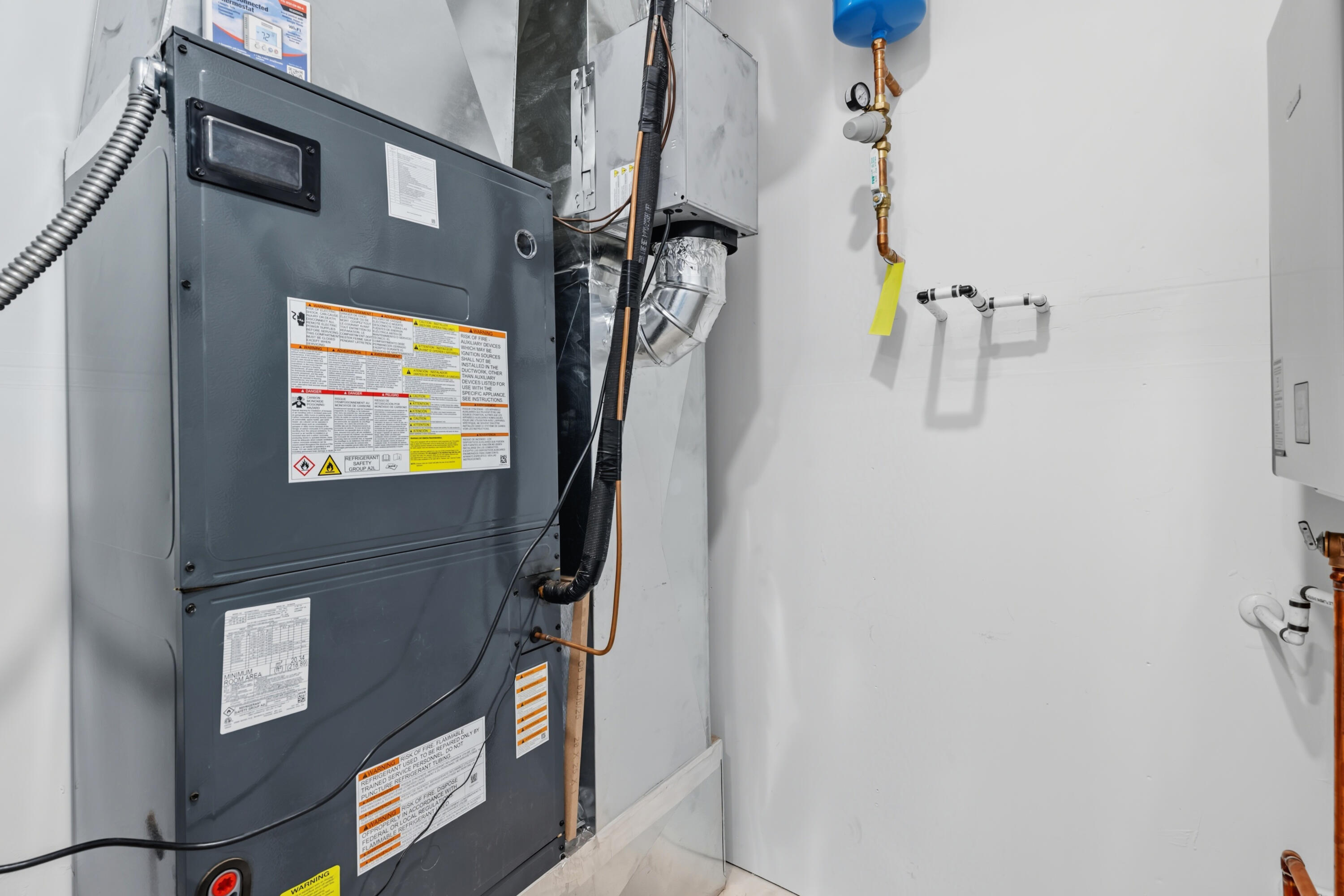 RED SLATE ESTATES - Residential