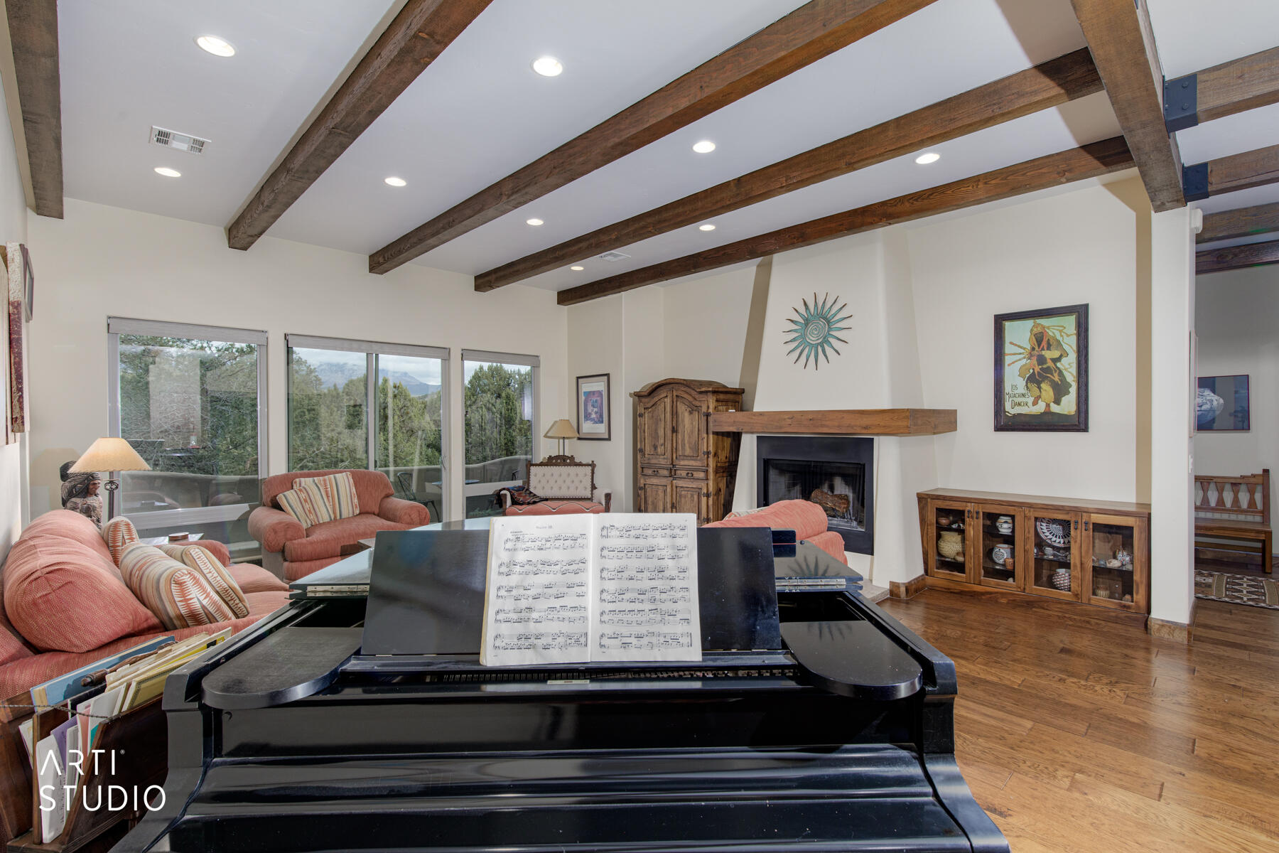 PINION HILLS - Residential