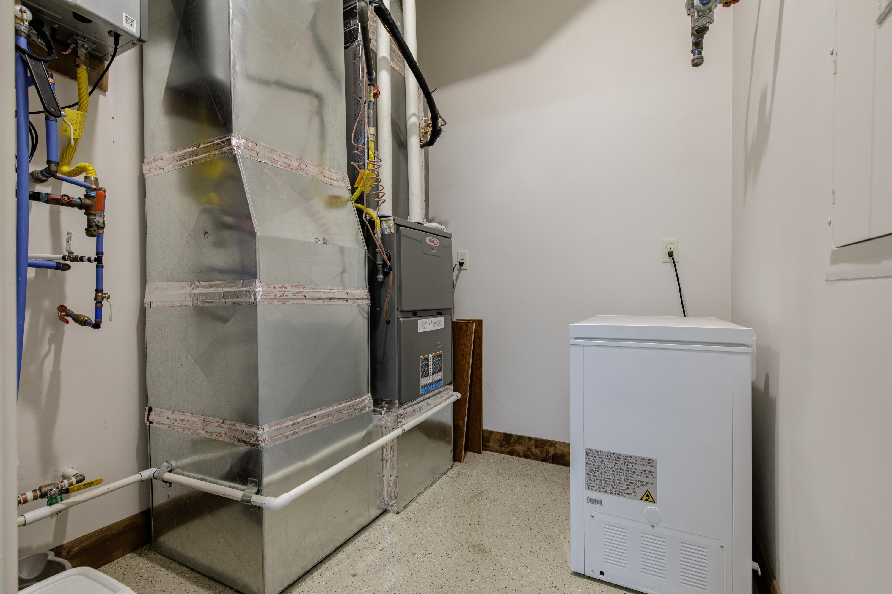 PINION HILLS - Residential