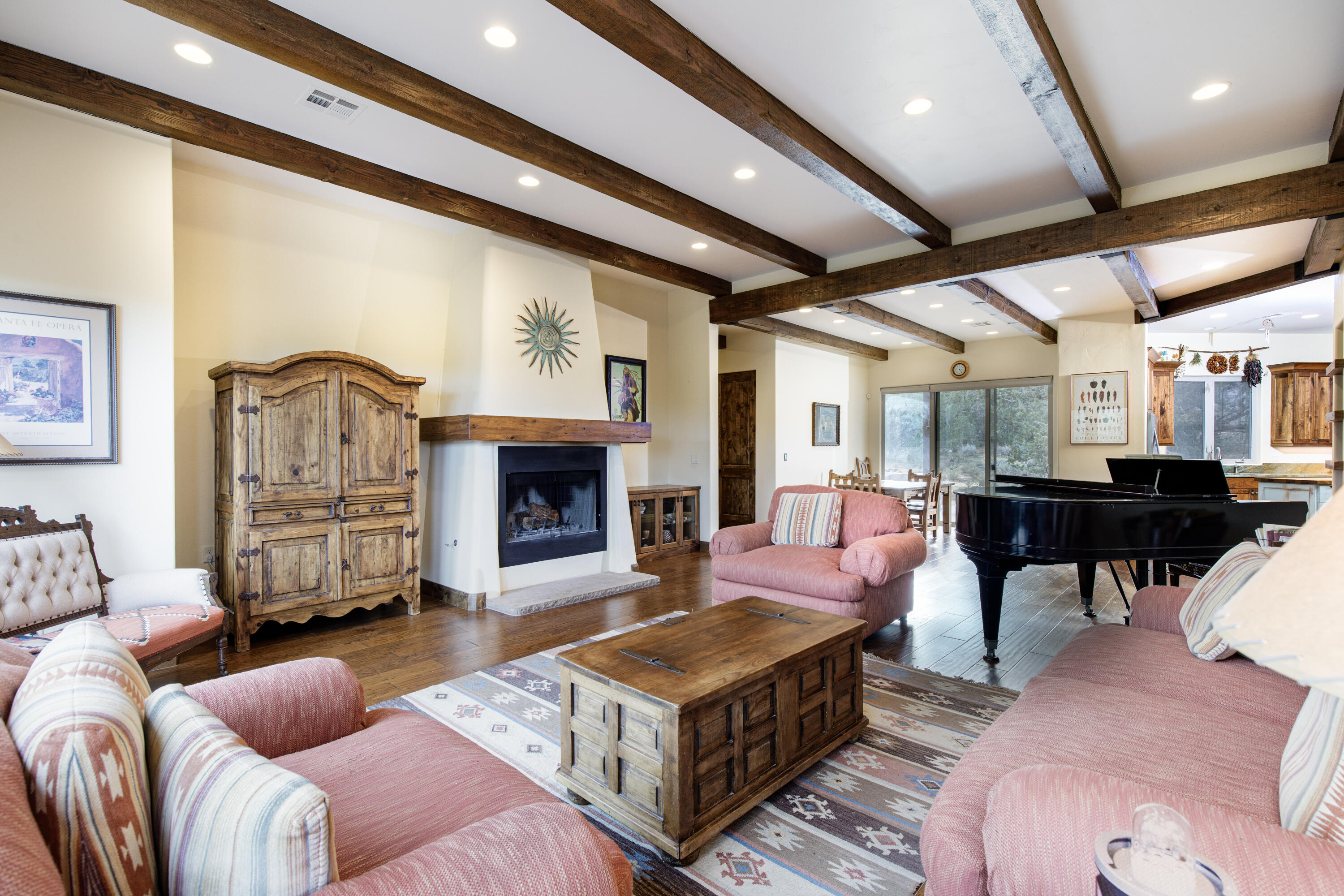 PINION HILLS - Residential